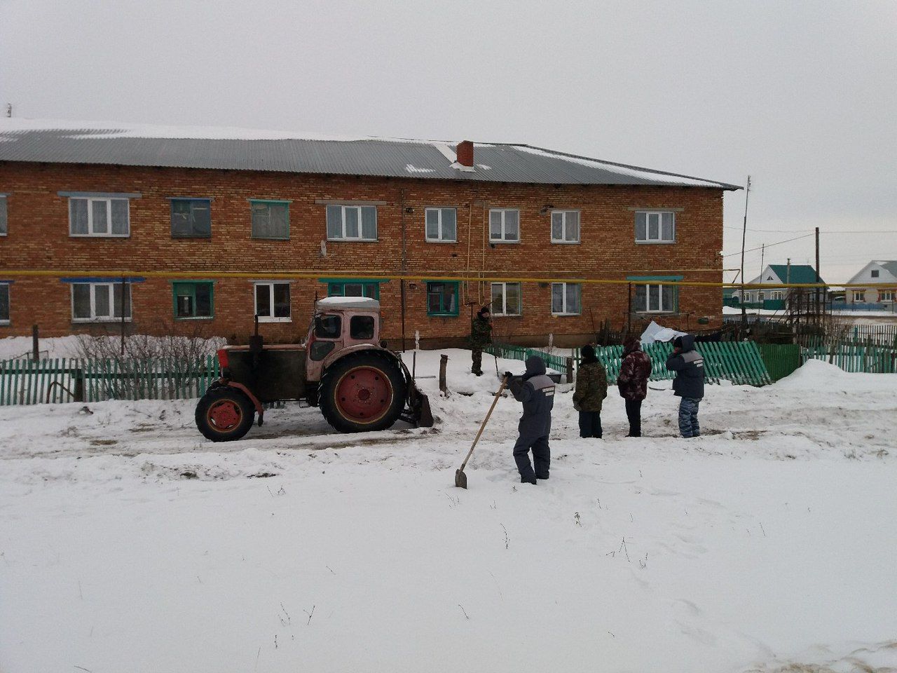 Частичный ремонт кровли с.Николаевка ул.Зеленая д.2