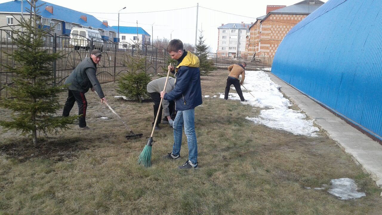 Вокруг ДЮСШ "Олимп" г.Мензелинск стало чисто