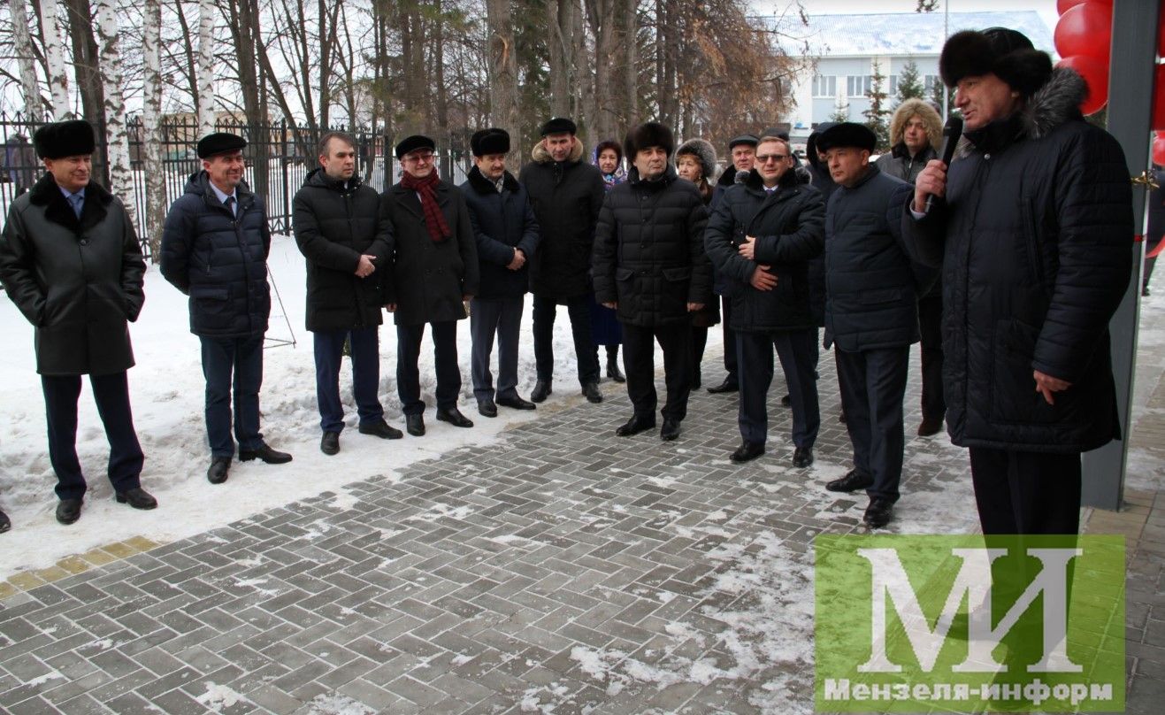 Приемно-диагностическое отделение есть. Теперь нужны врачи