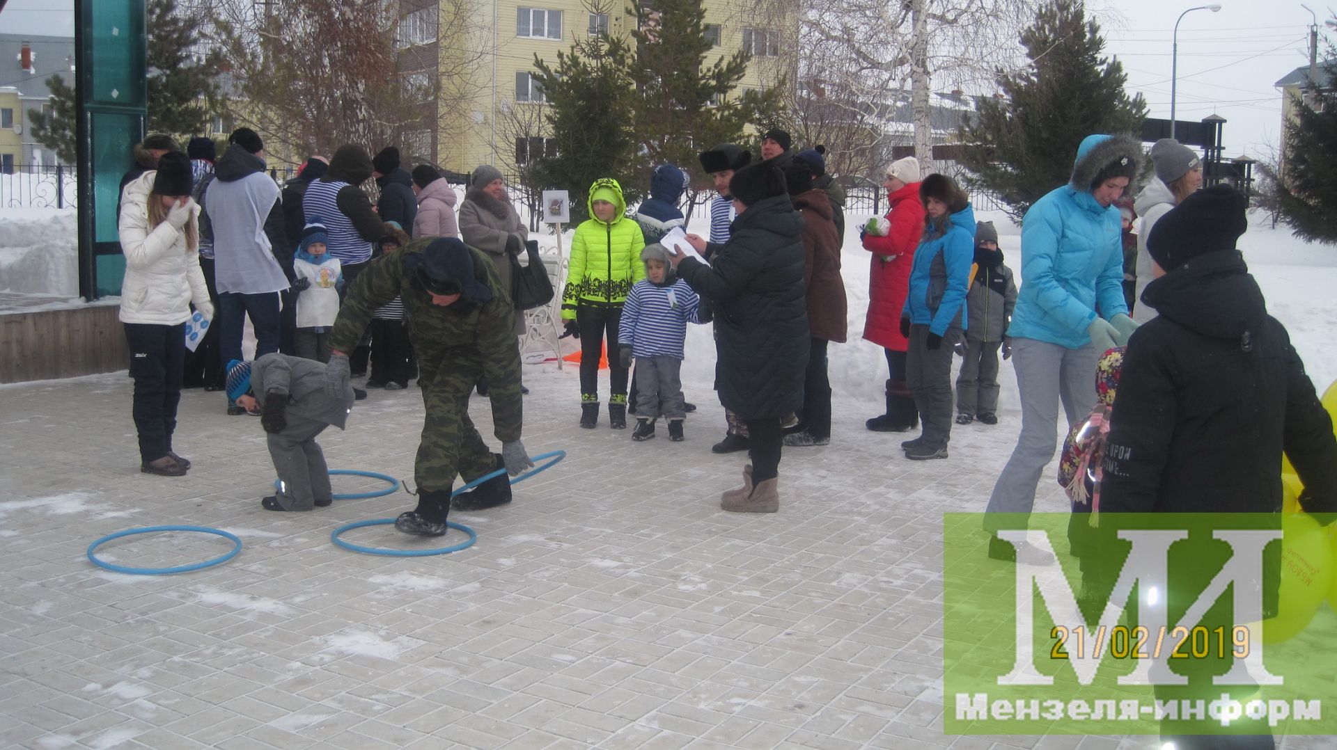 Солдатами не рождаются