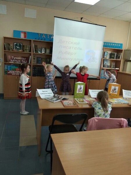 В ходе громких чтений прозвучали замечательные стихи Р. Миннуллина