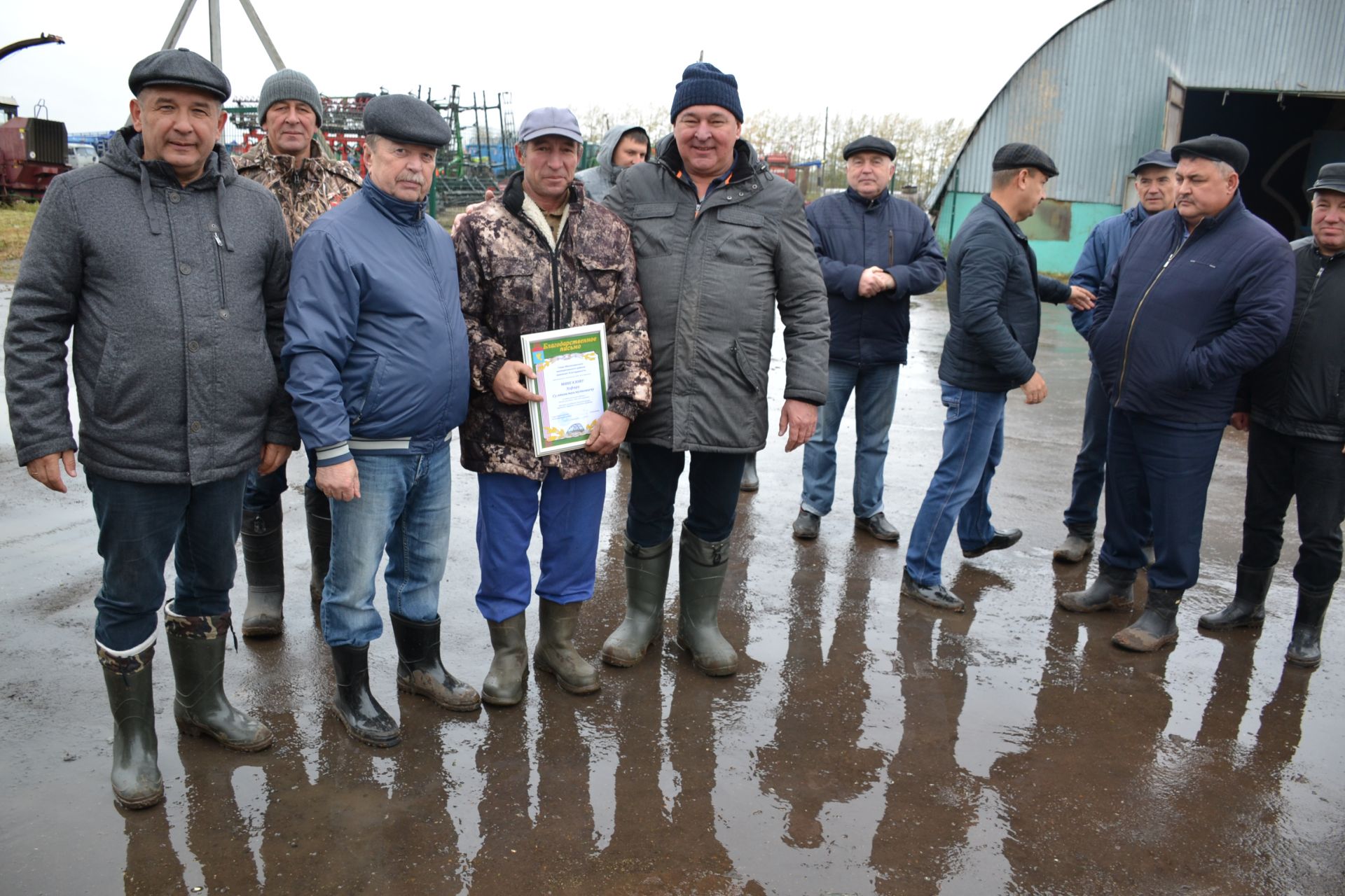 Передовики "Калмурзино" получили грамоты от министерства