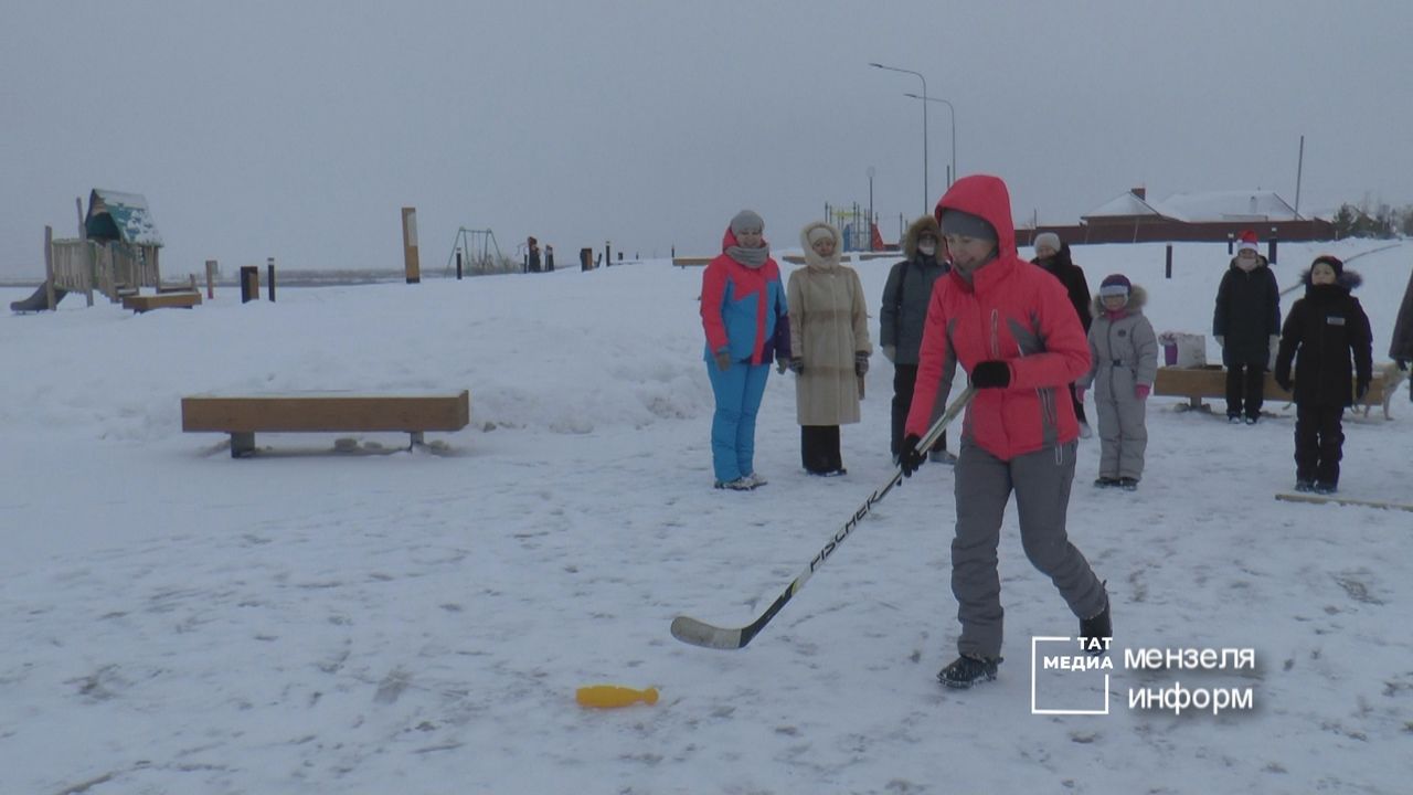 В Мензелинске пошел третий день нового календарного года