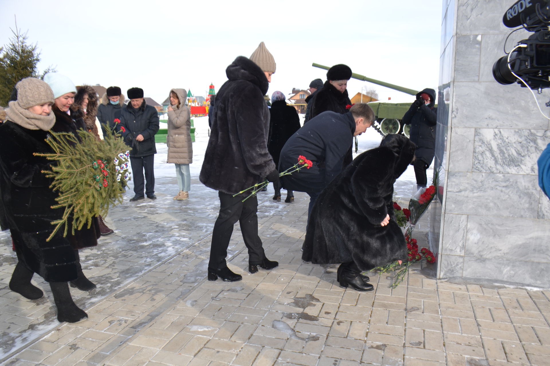 В Мензелинске состоялся торжественный митинг в честь Дня защитника Отечества