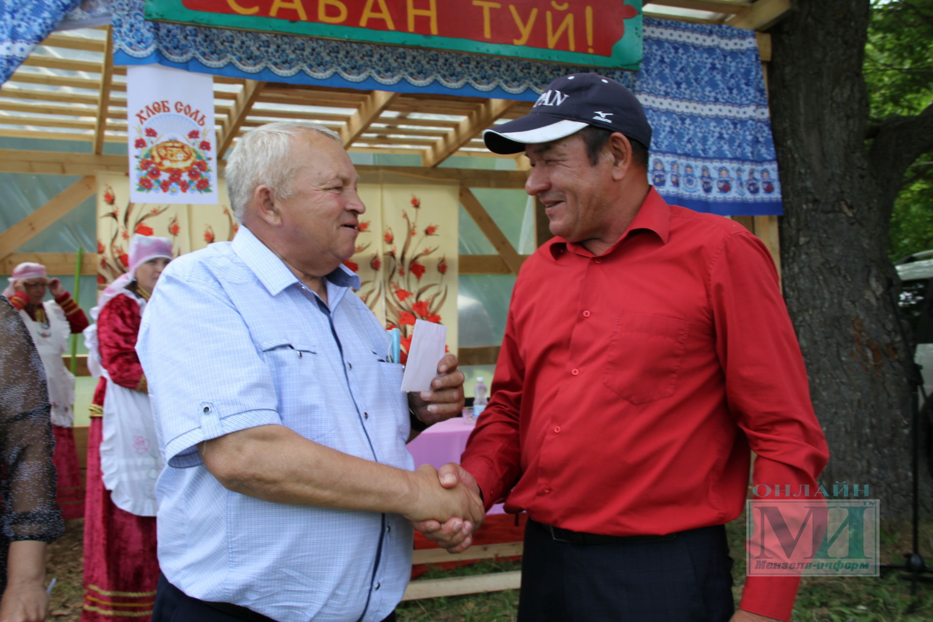 Сабантуй на лесной поляне в поселке Воровского