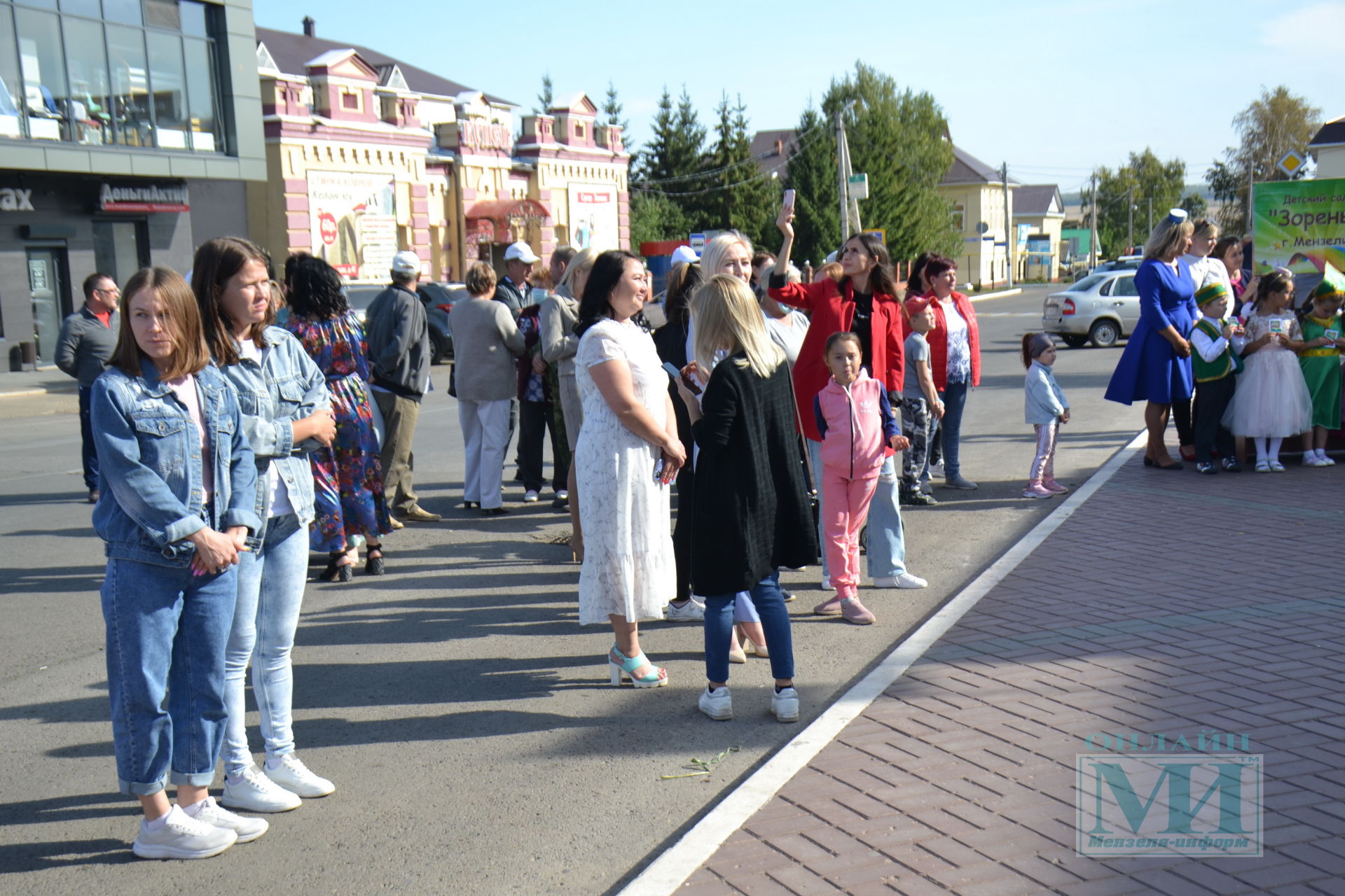 Красиво, как цветы, живет родина моя Татарстан!