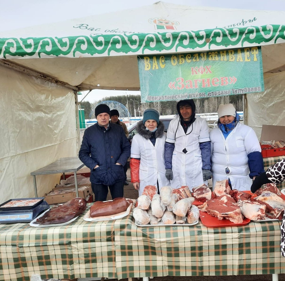 Представители Мензелинского района продолжают принимать участие в ярмарках, проводимых в Набережных Челнах