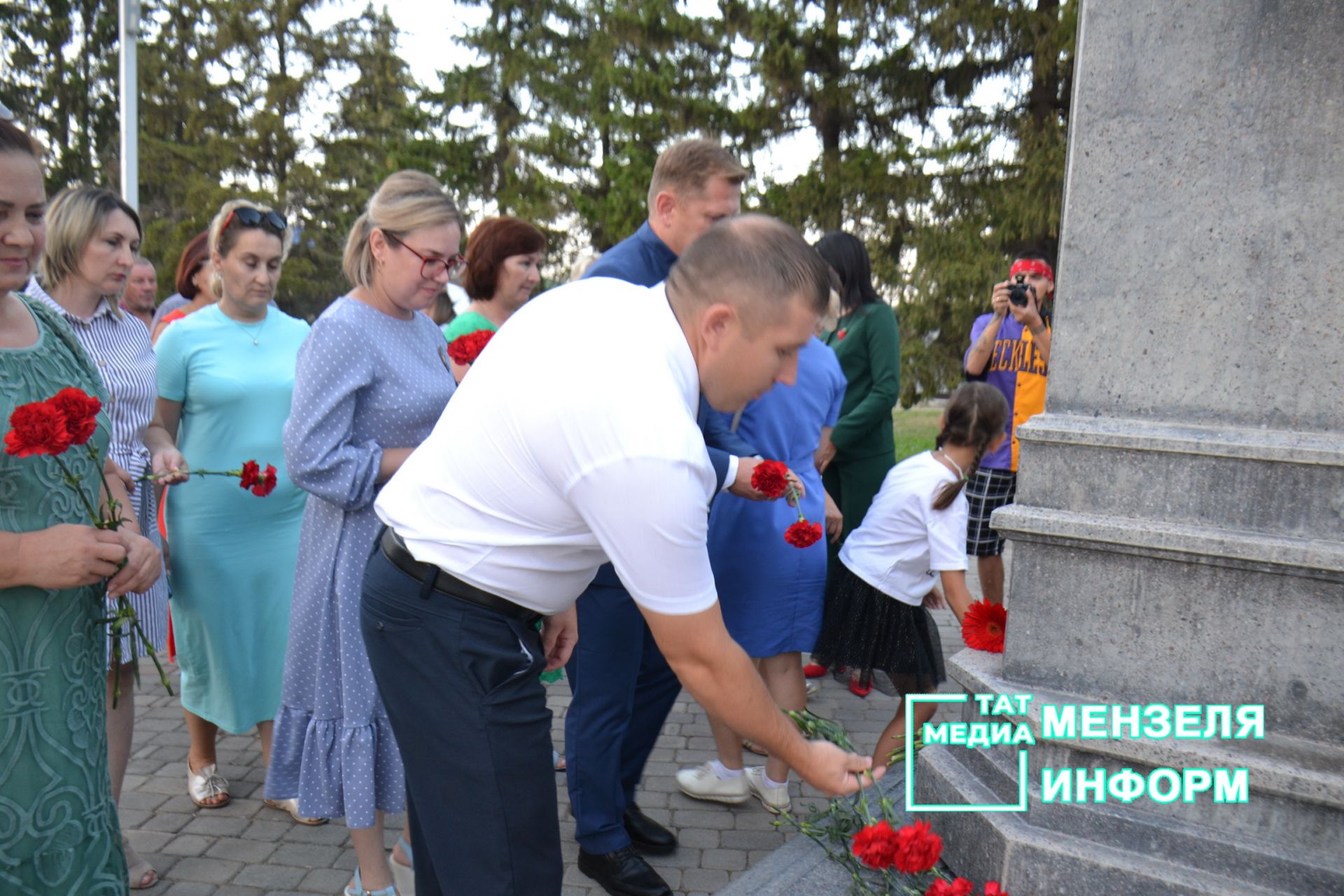 Мензелинский театр показал спектакль под открытым небом, посвященный памяти М. Джалиля