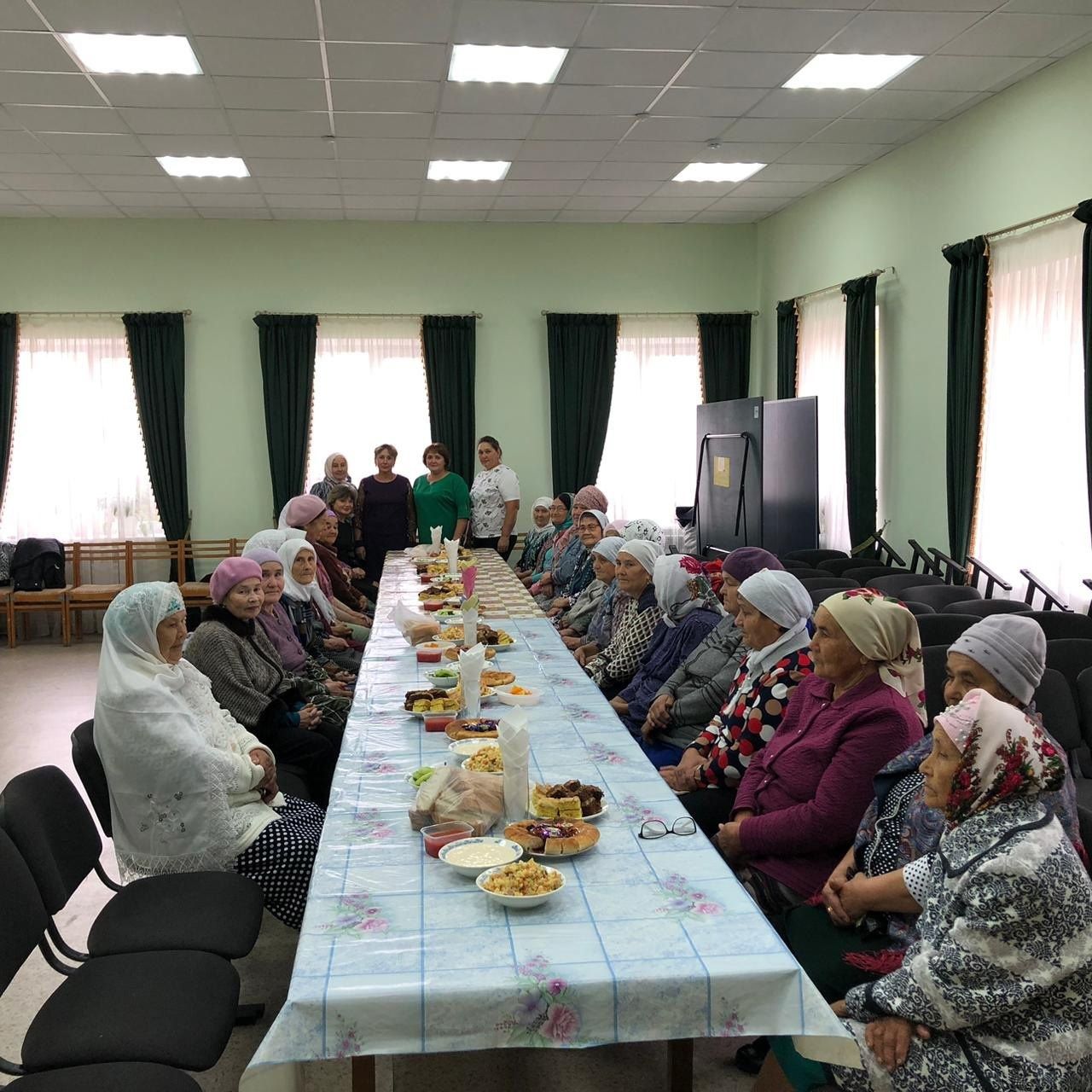 К Международному дню пожилых людей  в сельских поселениях Мензелинского района прошли праздники