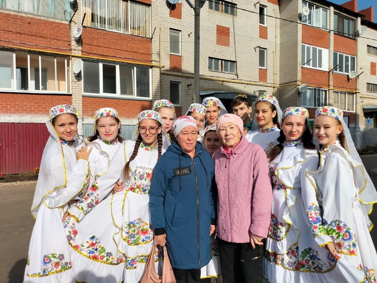 К Международному дню пожилых людей  в сельских поселениях Мензелинского района прошли праздники