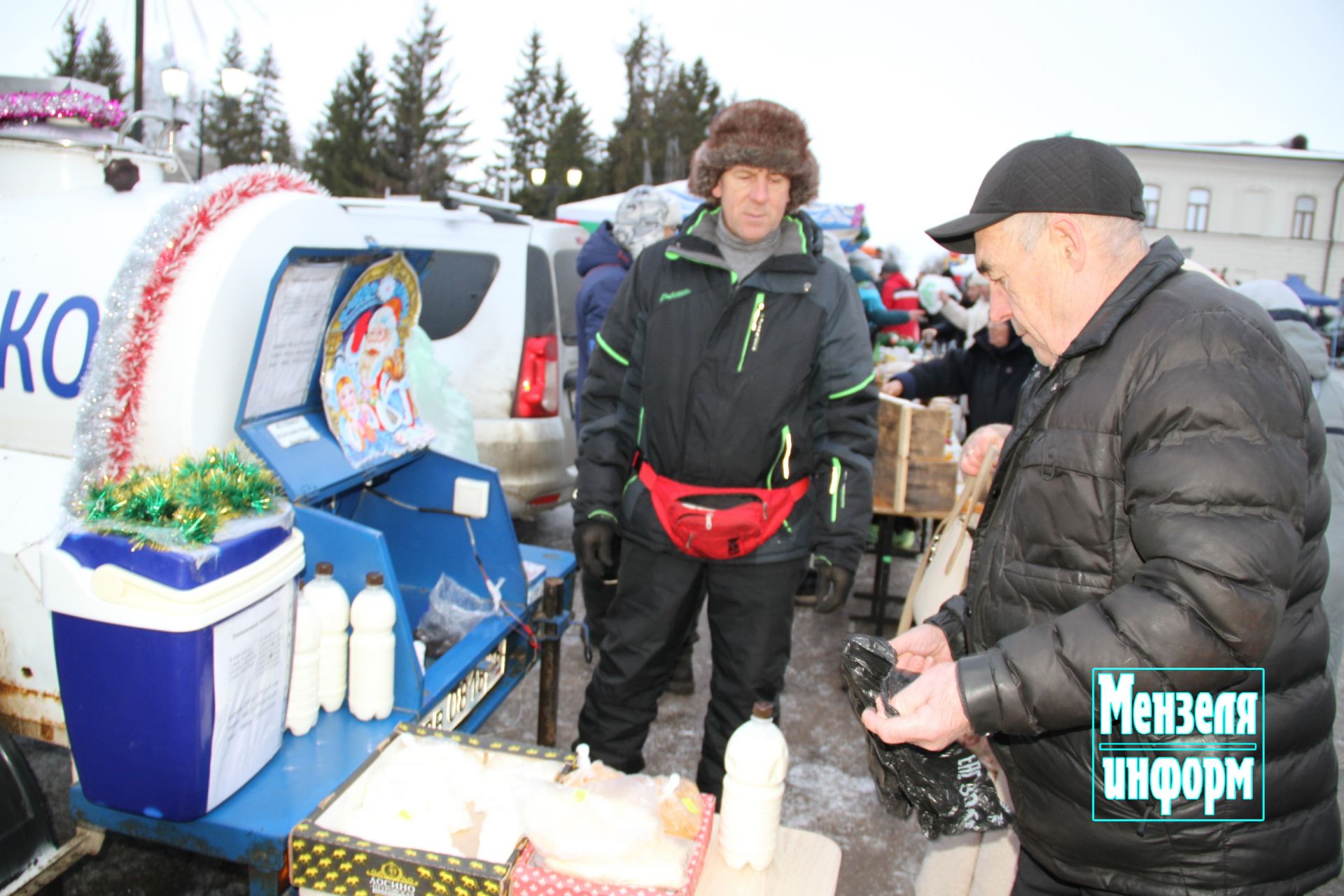 Предновогодняя ярмарка была богата на продукцию