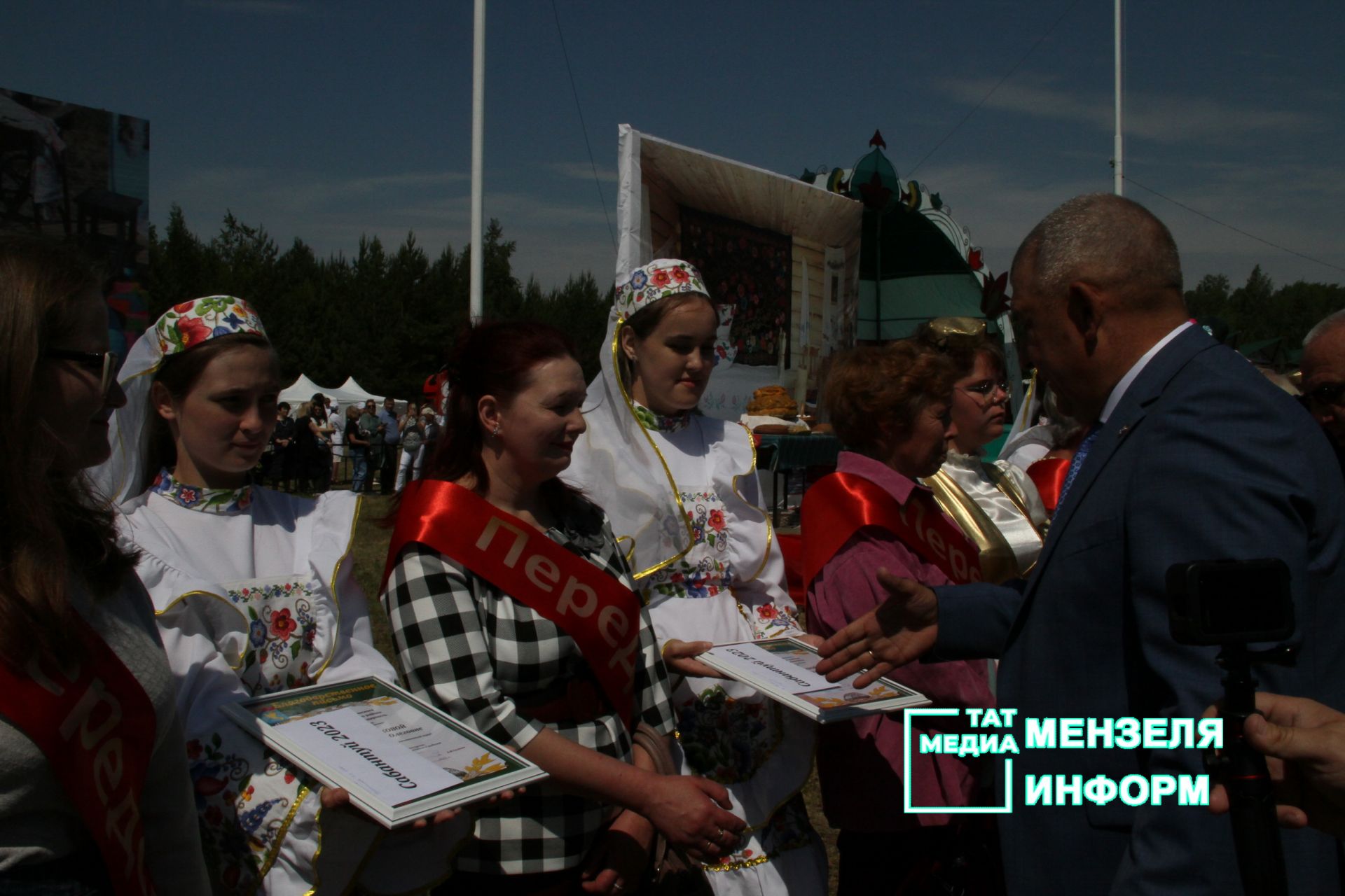 В Мензелинске с размахом прошел Сабантуй