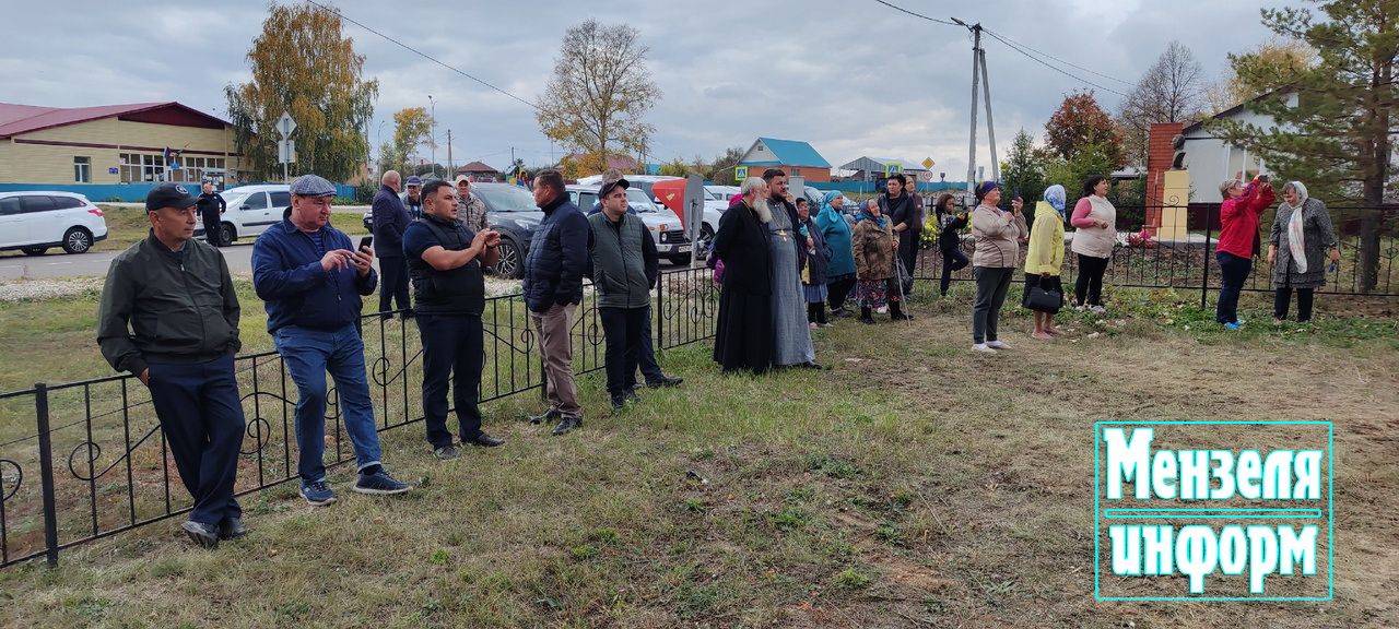 Обещание — свято: в селе Старая Матвеевка освятили храм-часовню, построенную Алмазом Шариповым