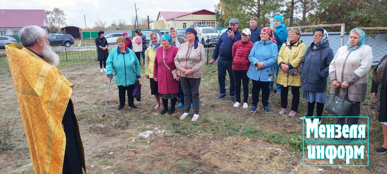 Обещание — свято: в селе Старая Матвеевка освятили храм-часовню, построенную Алмазом Шариповым