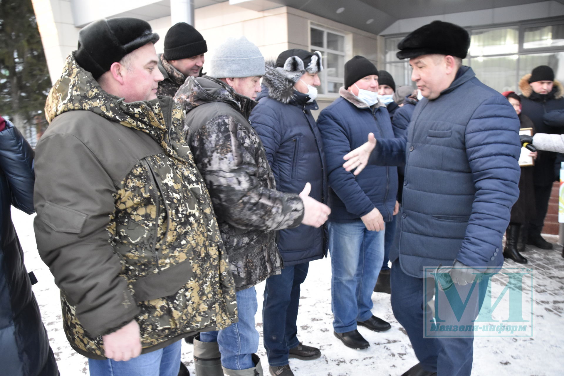 Награждение передовых сотрудников сельских поселений Мензелинского района