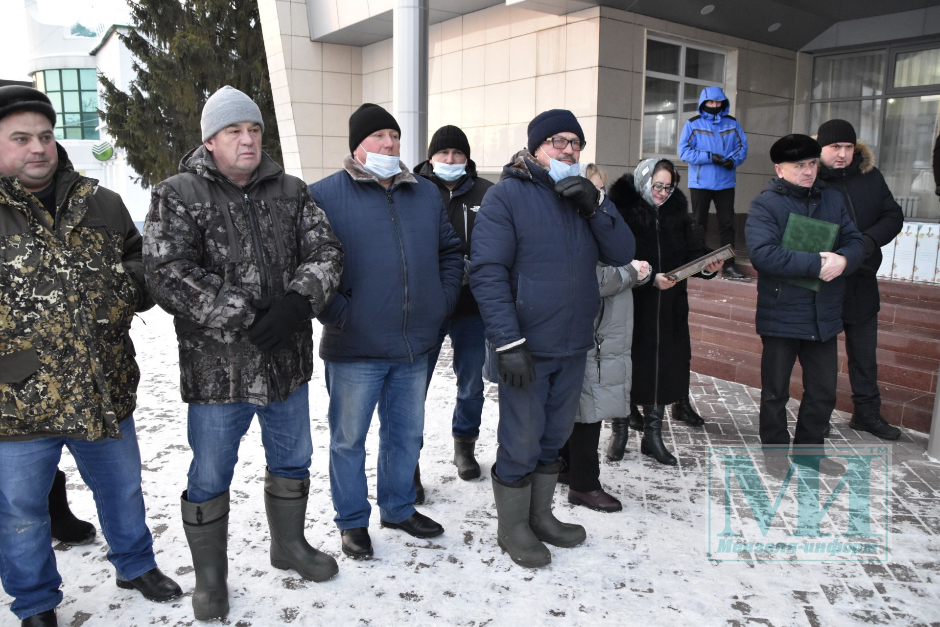 Награждение передовых сотрудников сельских поселений Мензелинского района