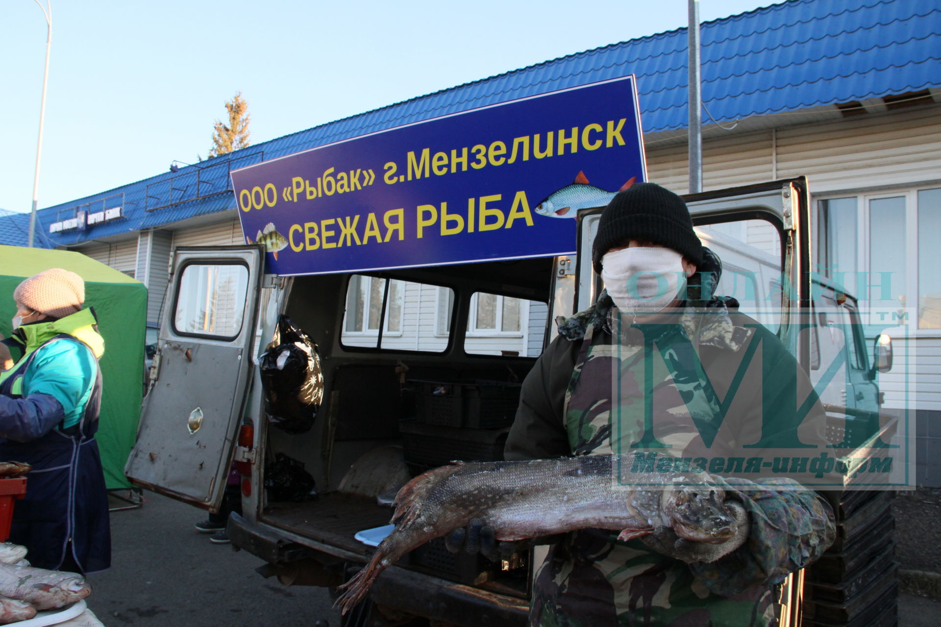 Праздничная ярмарка в Мензелинске