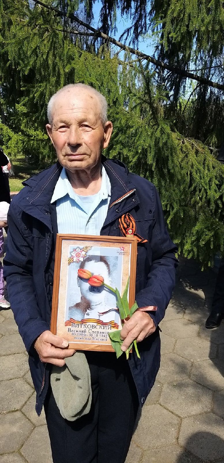 Первый фоторепортаж с митинга Победы в парке имени Ленина Мензелинска