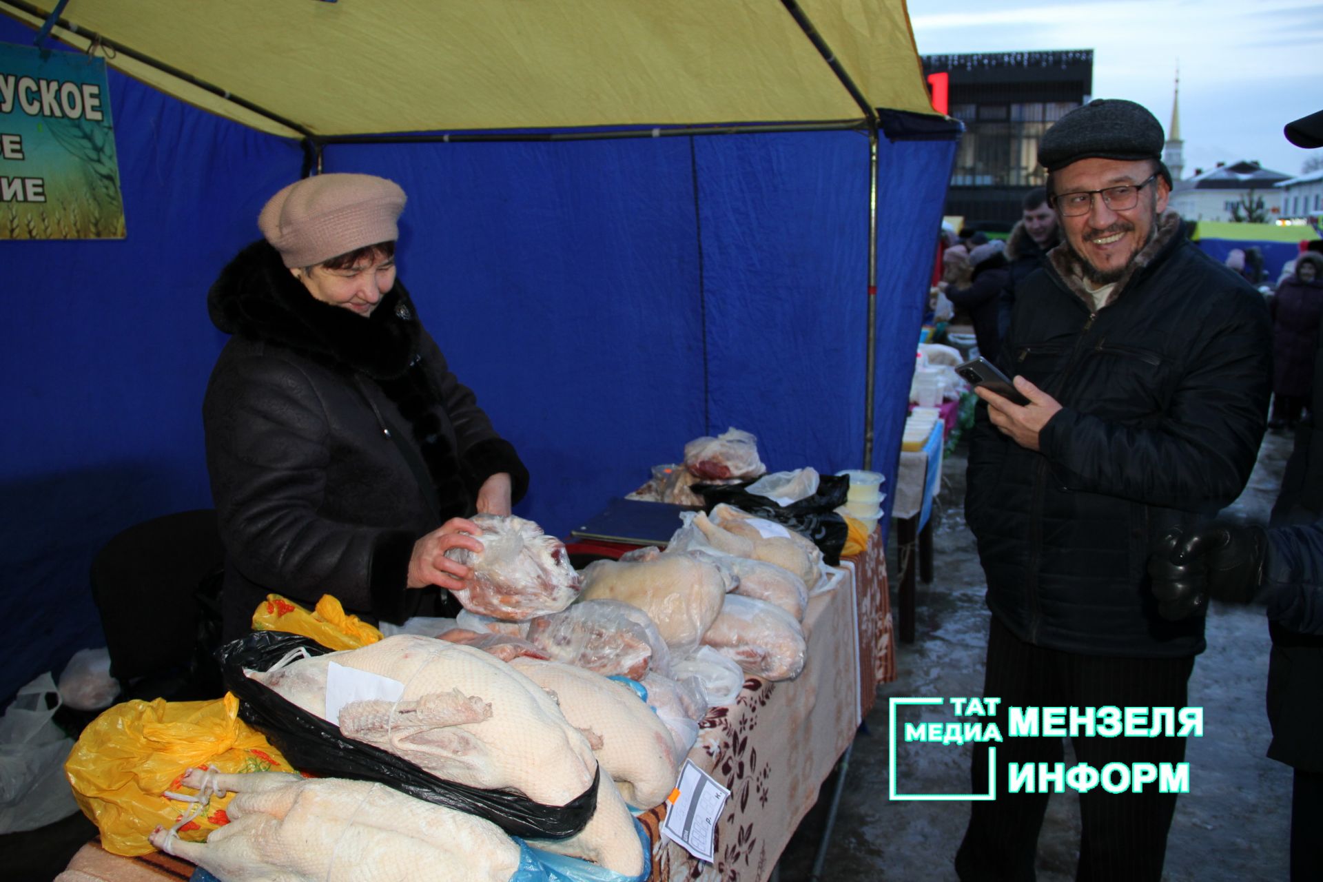 Предновогодняя ярмарка в  Мензелинске