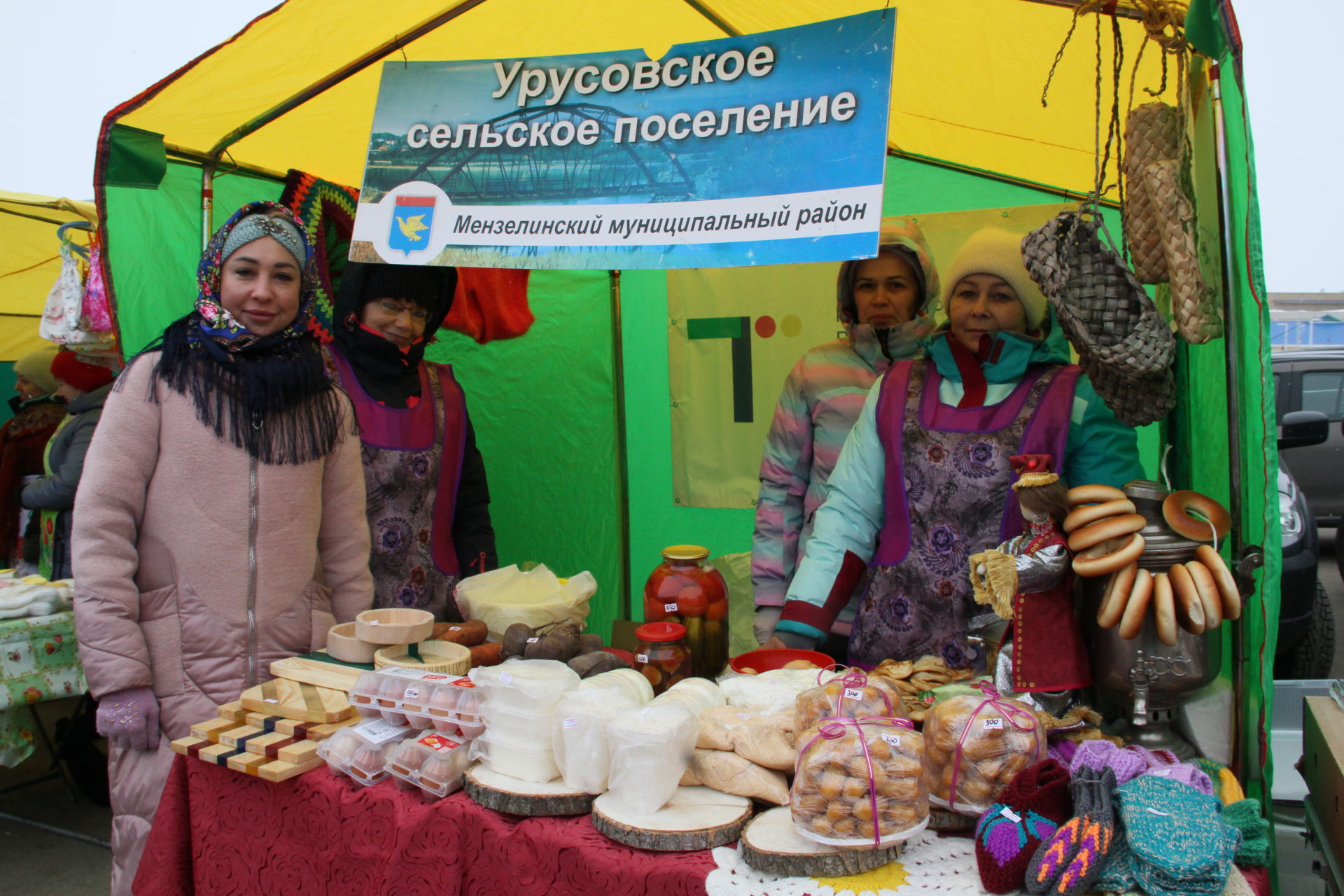 Ярмарка в Мензелинске, посвященная Международному женскому дню и Масленице