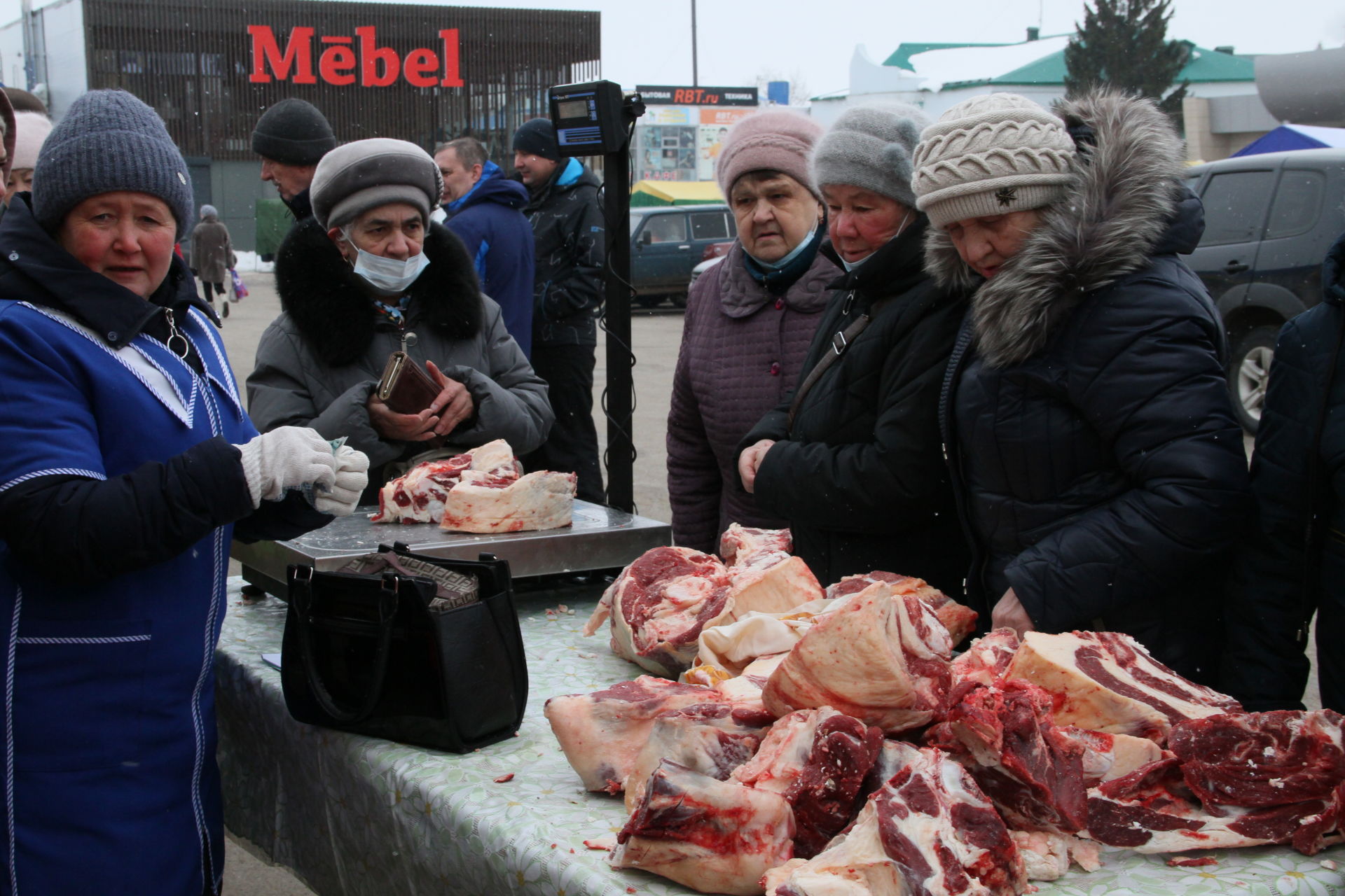 Ярмарка в Мензелинске, посвященная Международному женскому дню и Масленице