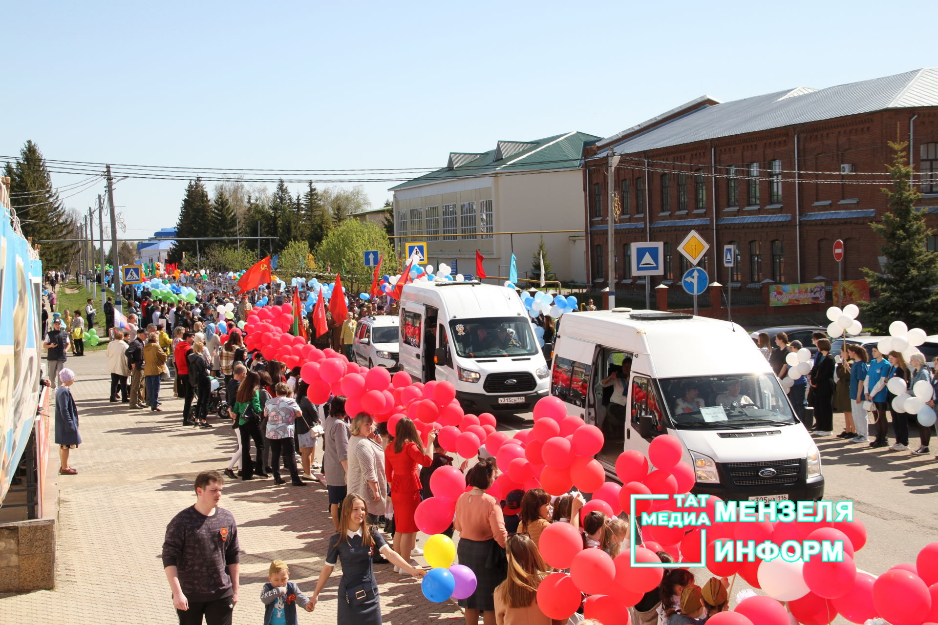 Парад Победы 9 мая в Мензелинске