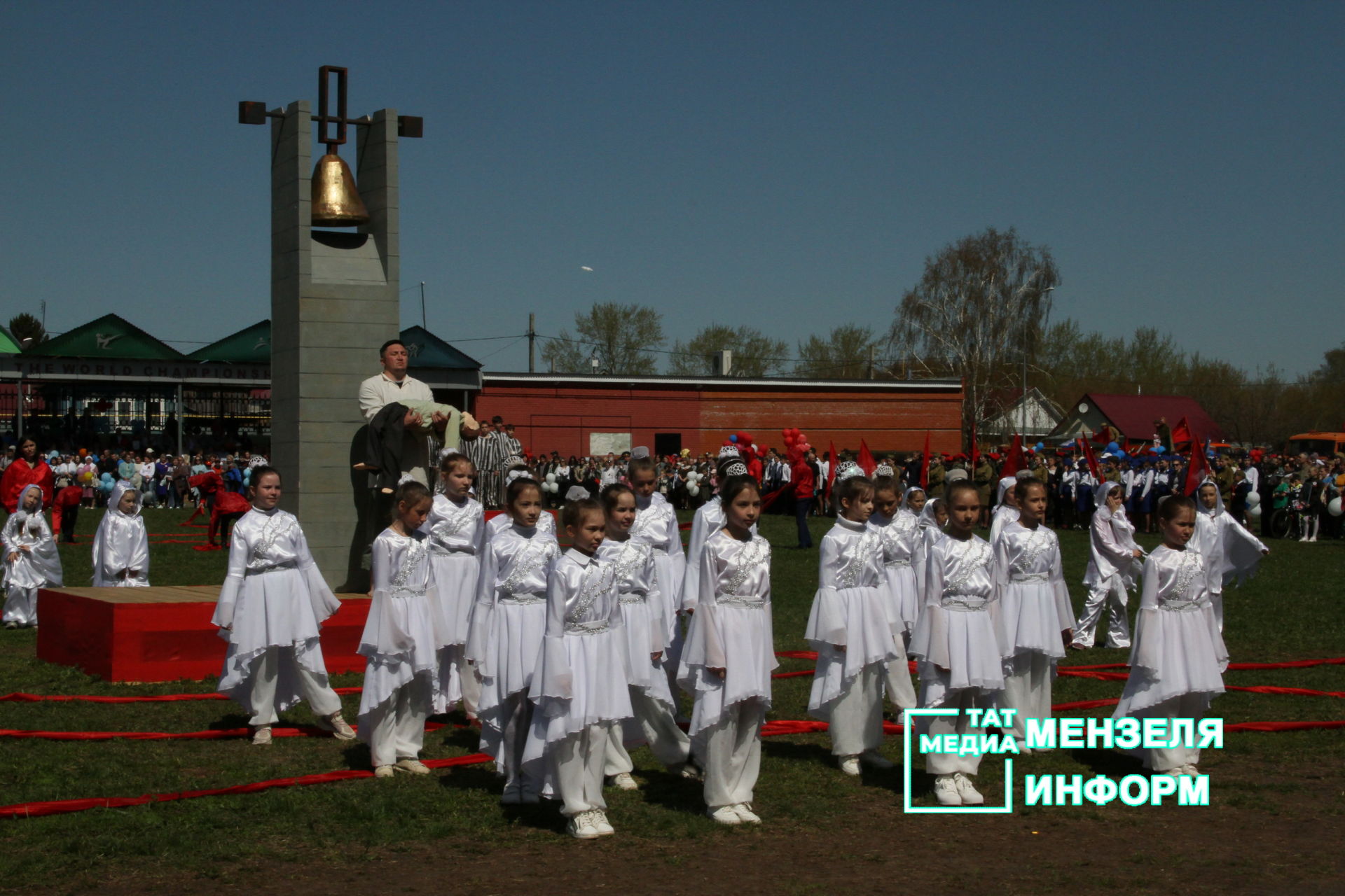 Театрализованное представление в честь Дня Победы в Мензелинске