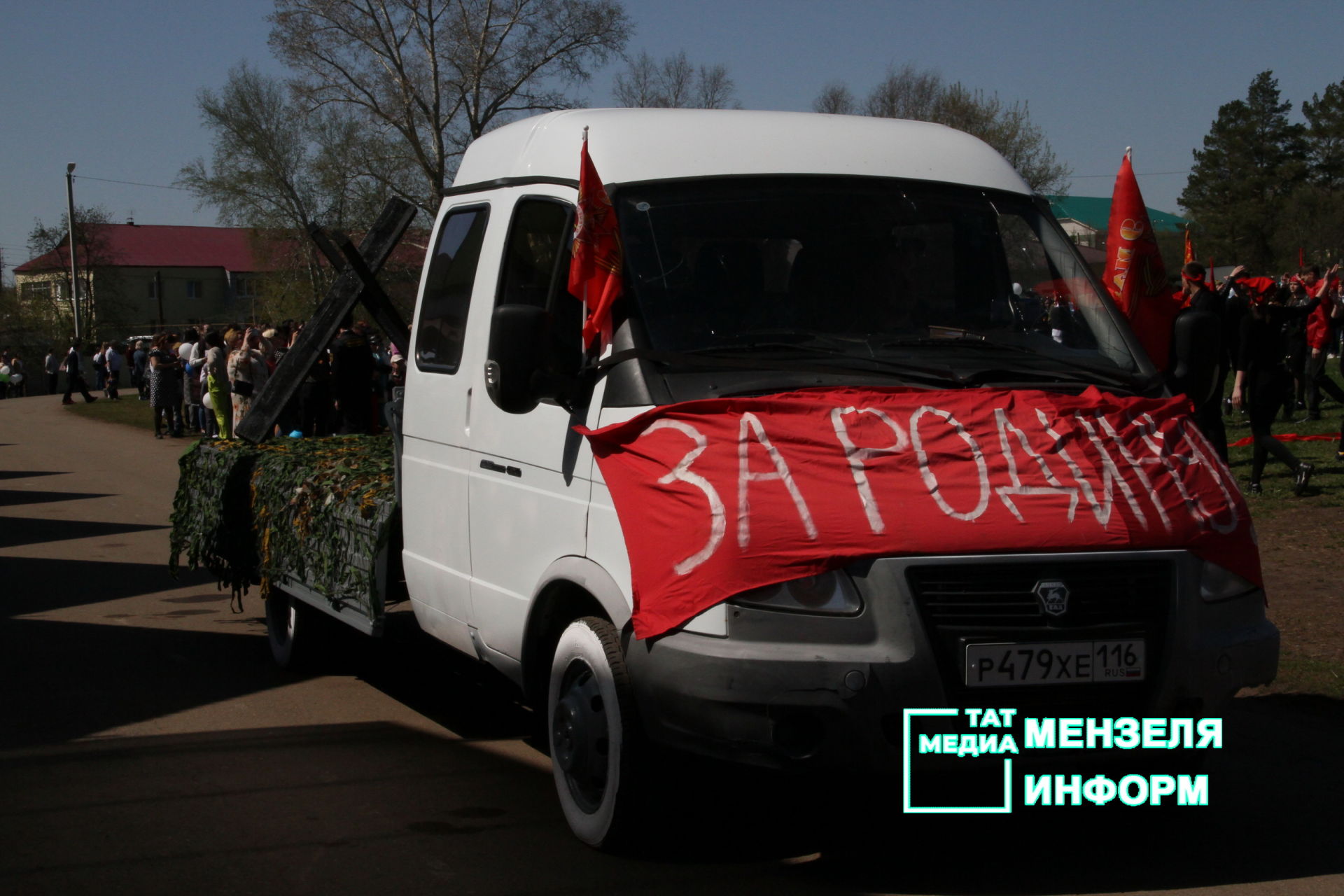 Парад машин в День Великой Победы в Мензелинске