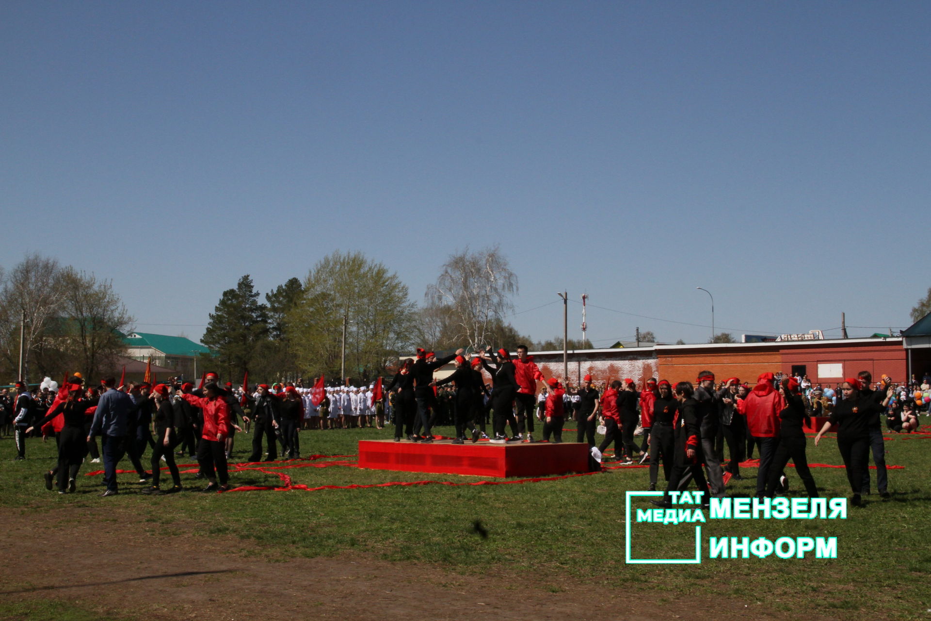 Театрализованное представление в честь Дня Победы в Мензелинске