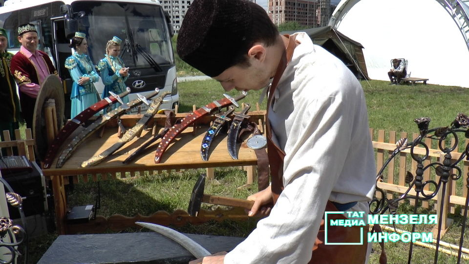 Мензелинцы на Сабантуе в Екатеринбурге