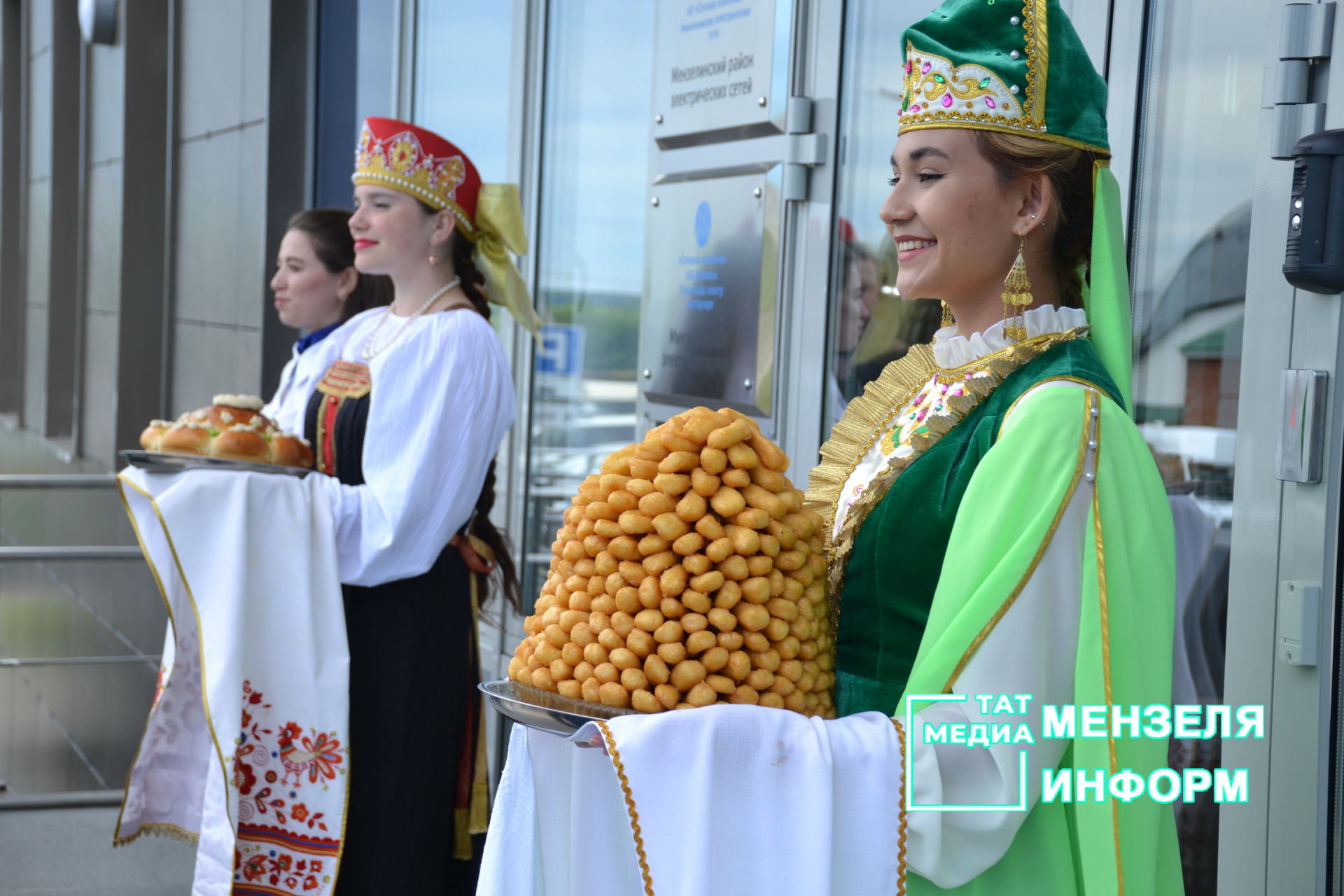 Фотогалерея с торжественного открытия РЭС в Мензелинске