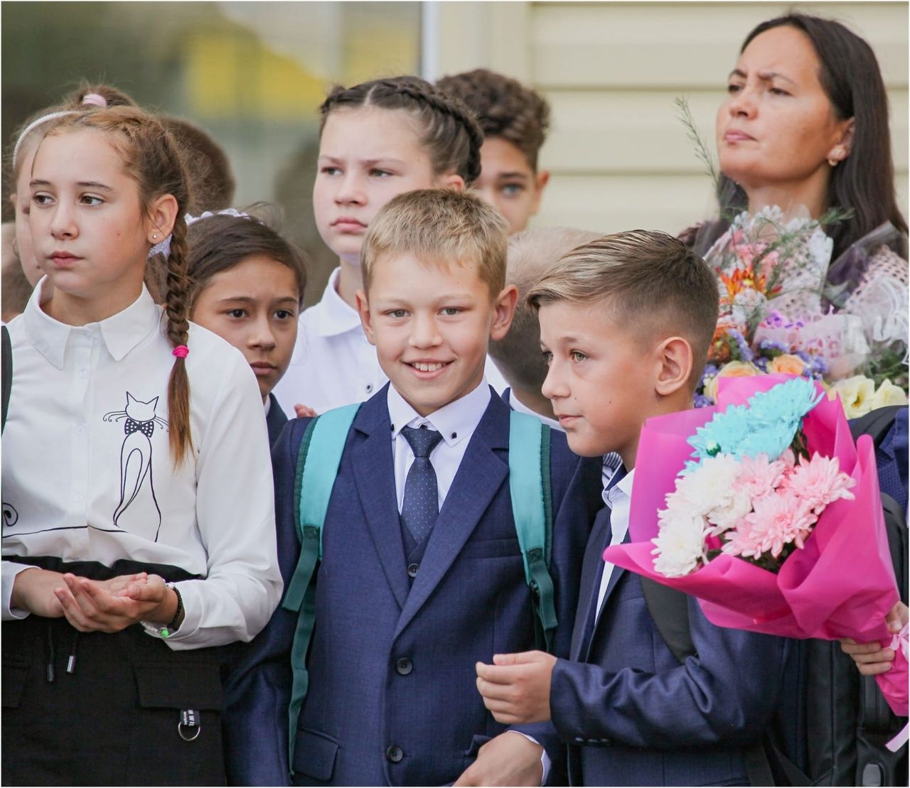 Фотомгновения с праздника 1 сентября - Дня знаний в СОШ №2 г. Мензелинск