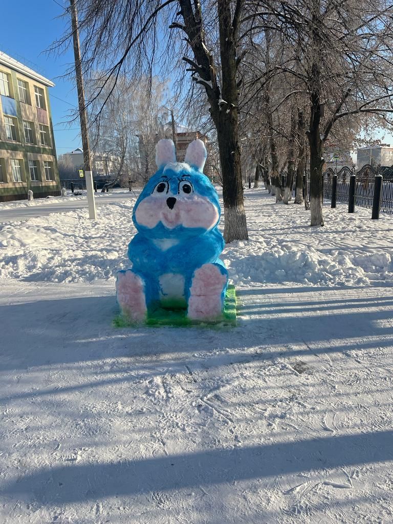 Новогодний Мензелинск прекрасен и днём, и вечером