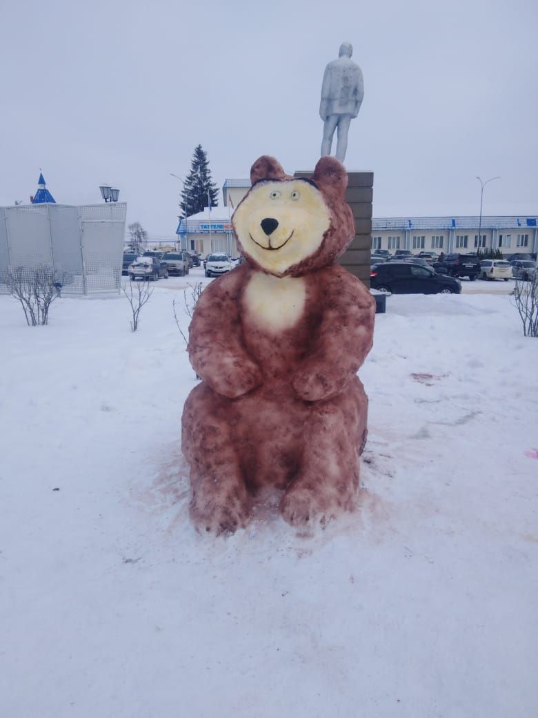 Новогодний Мензелинск прекрасен и днём, и вечером