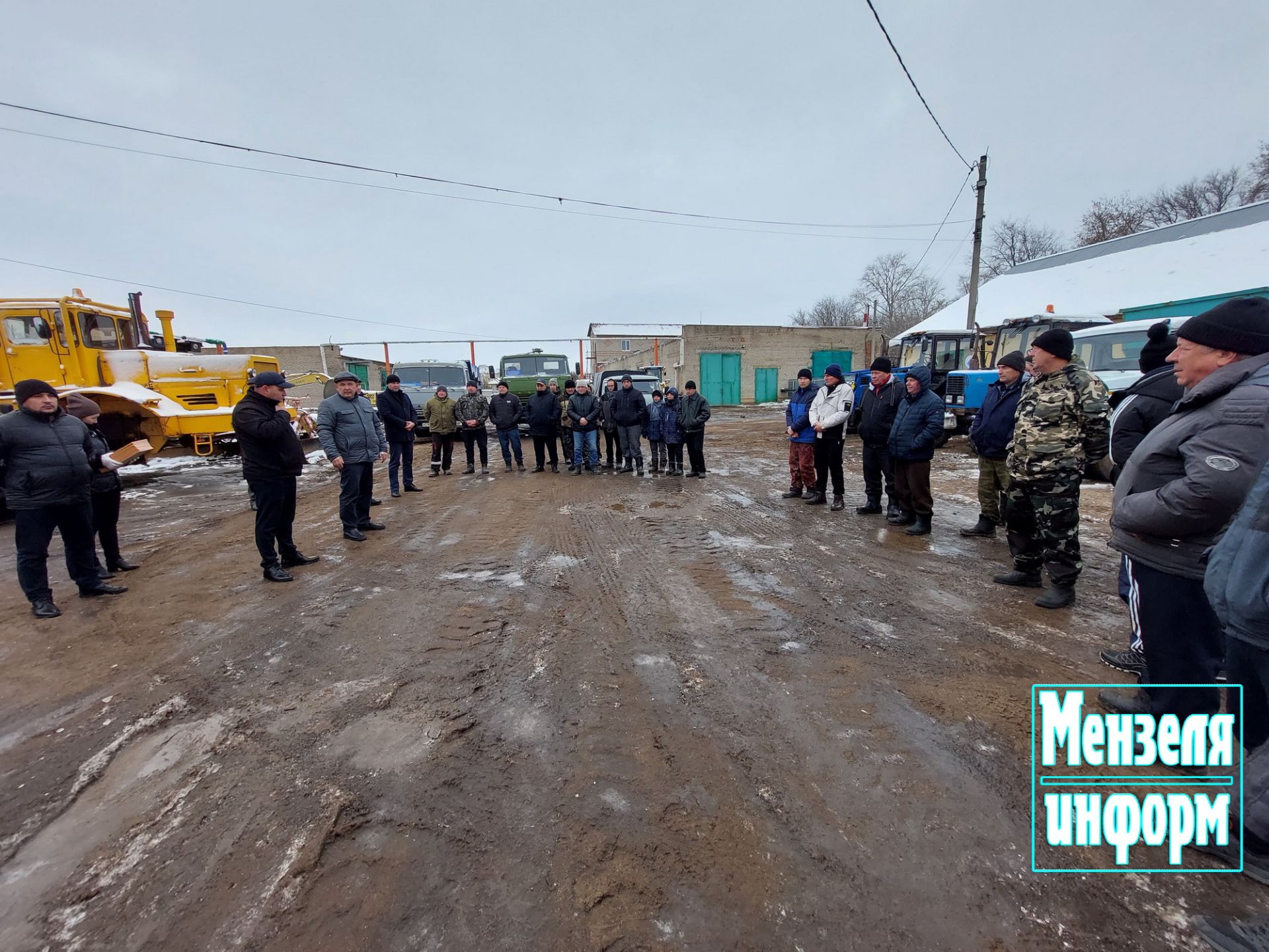 Проверка техники к зимнему периоду в Мензелинске