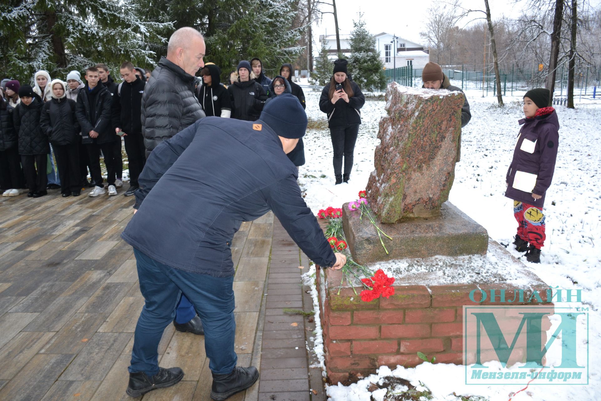 День памяти жертв политических репрессий - напоминает о трагических страницах нашей истории