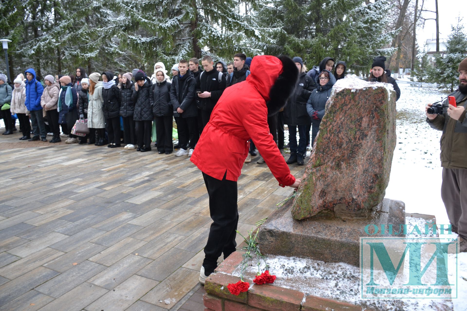 День памяти жертв политических репрессий - напоминает о трагических страницах нашей истории