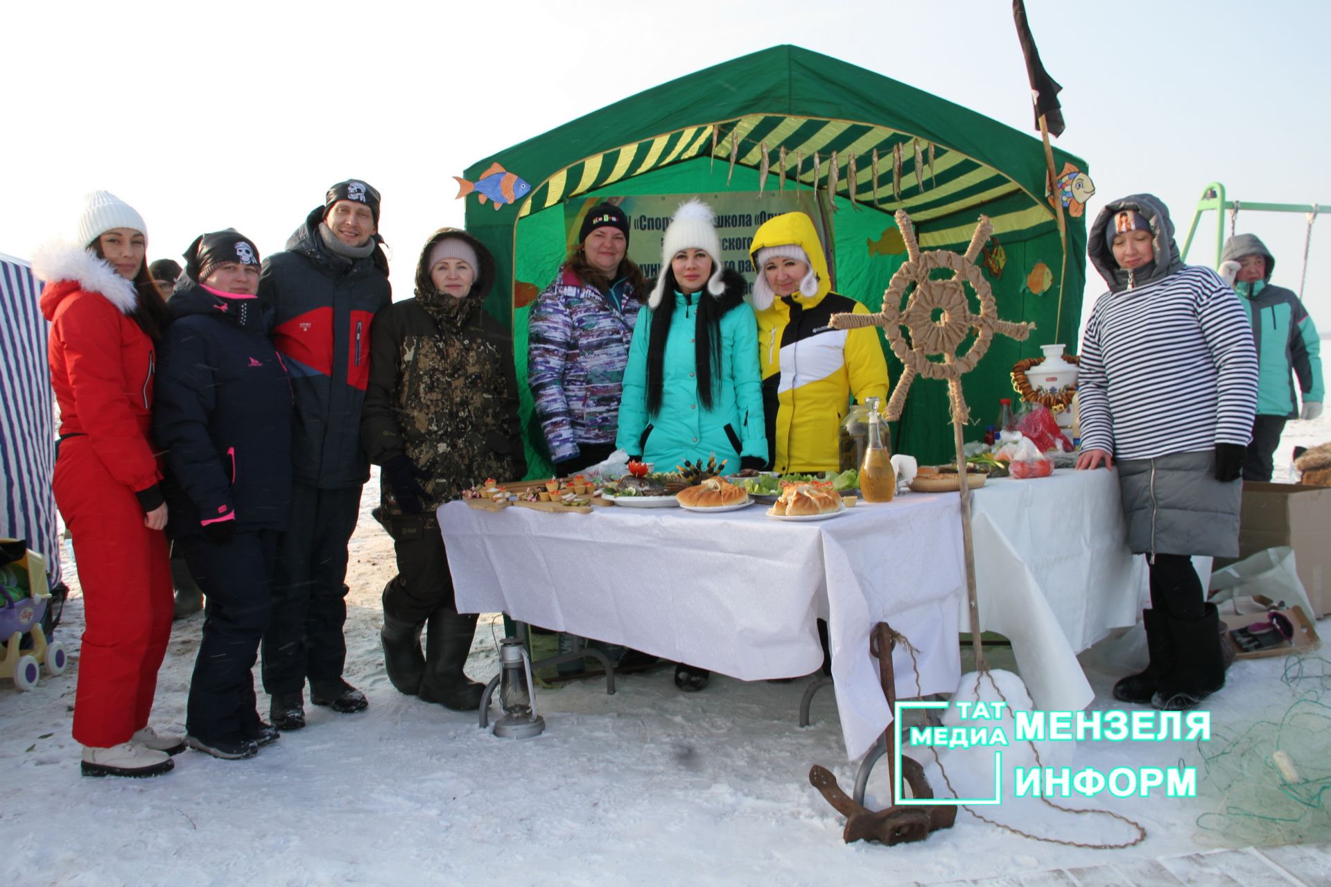 Соревнования по зимней ловле рыбы  и фестиваль ухи в Мензелинске