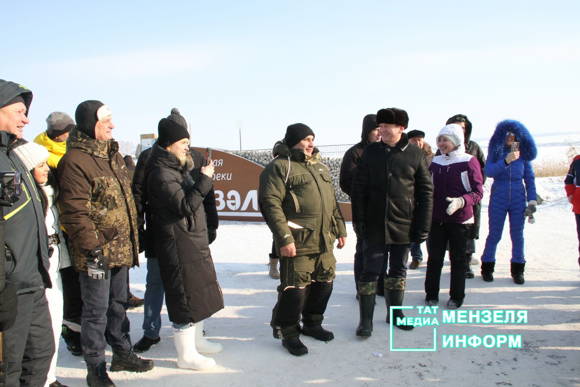 Соревнования по зимней ловле рыбы  и фестиваль ухи в Мензелинске