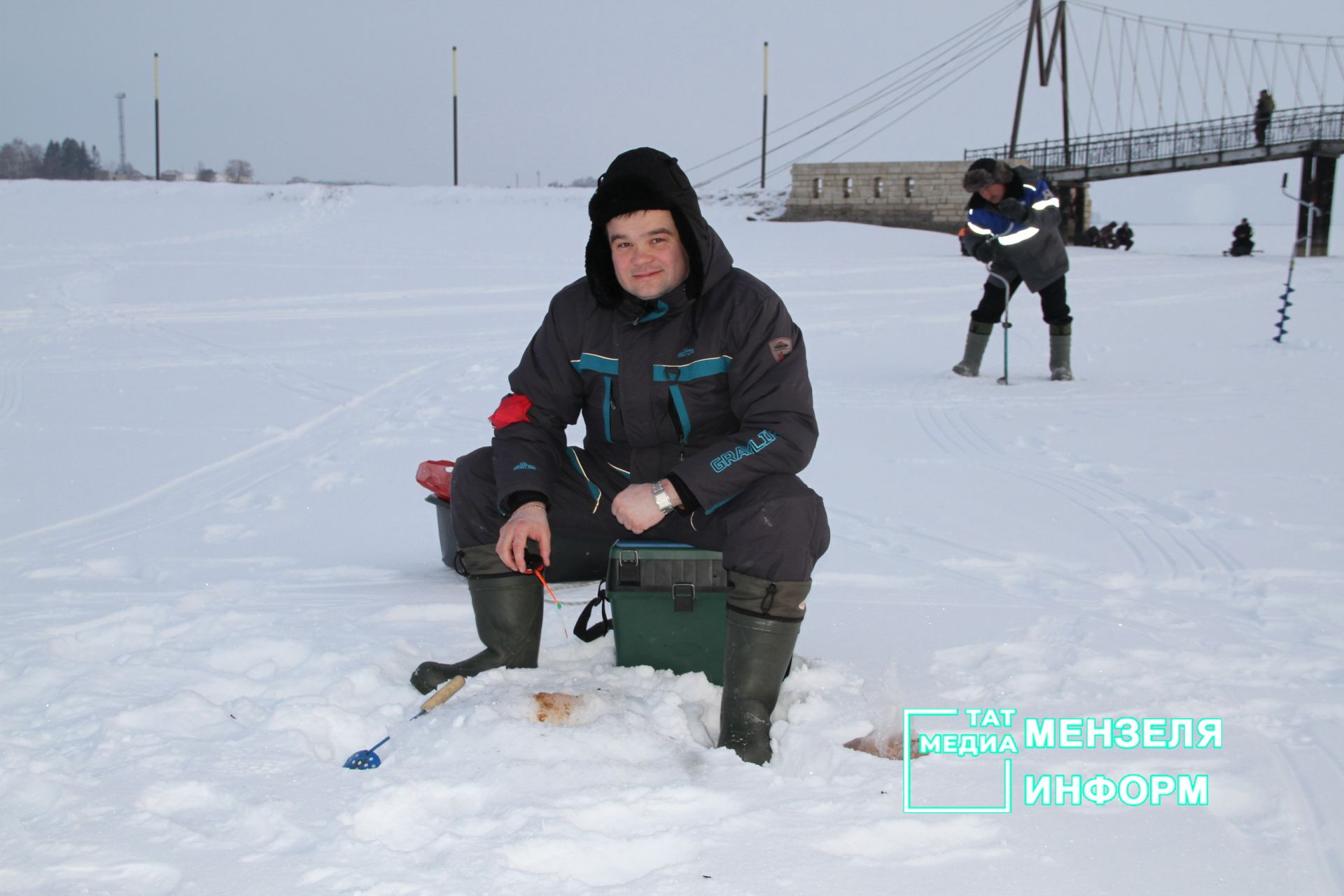 Соревнования по зимней ловле рыбы  и фестиваль ухи в Мензелинске