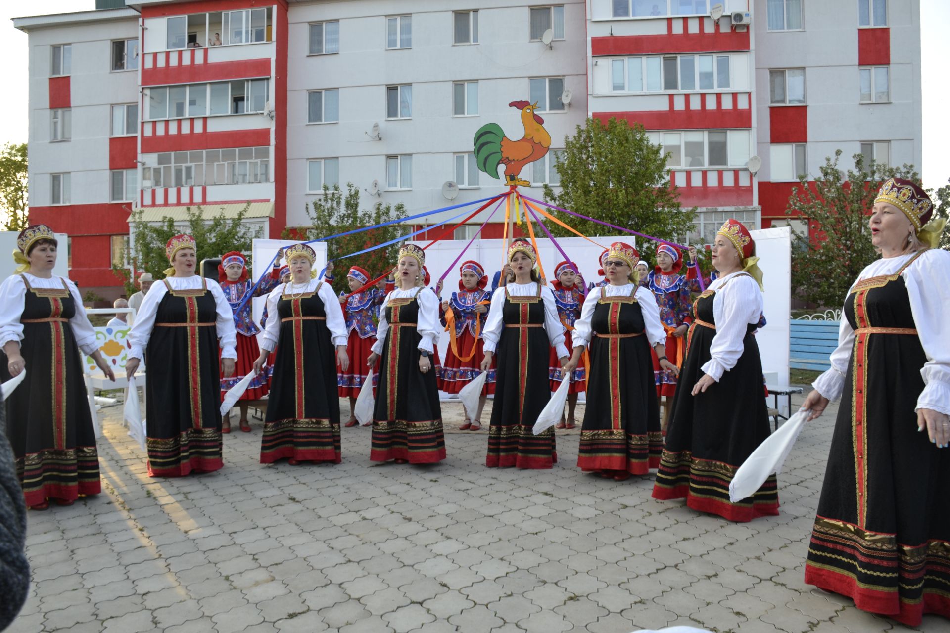 В Мензелинске с размахом отметили праздник, посвященный Дню семьи