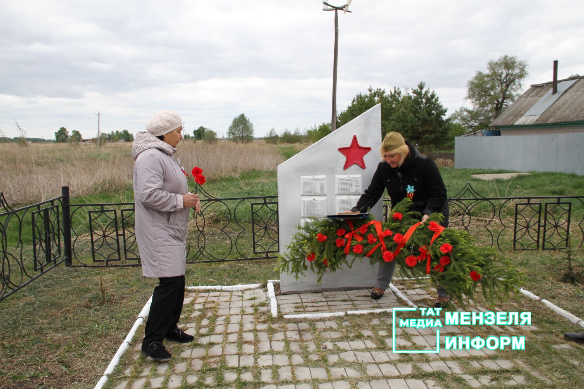 В селе Куяново поздравили жителей с Великой Победой