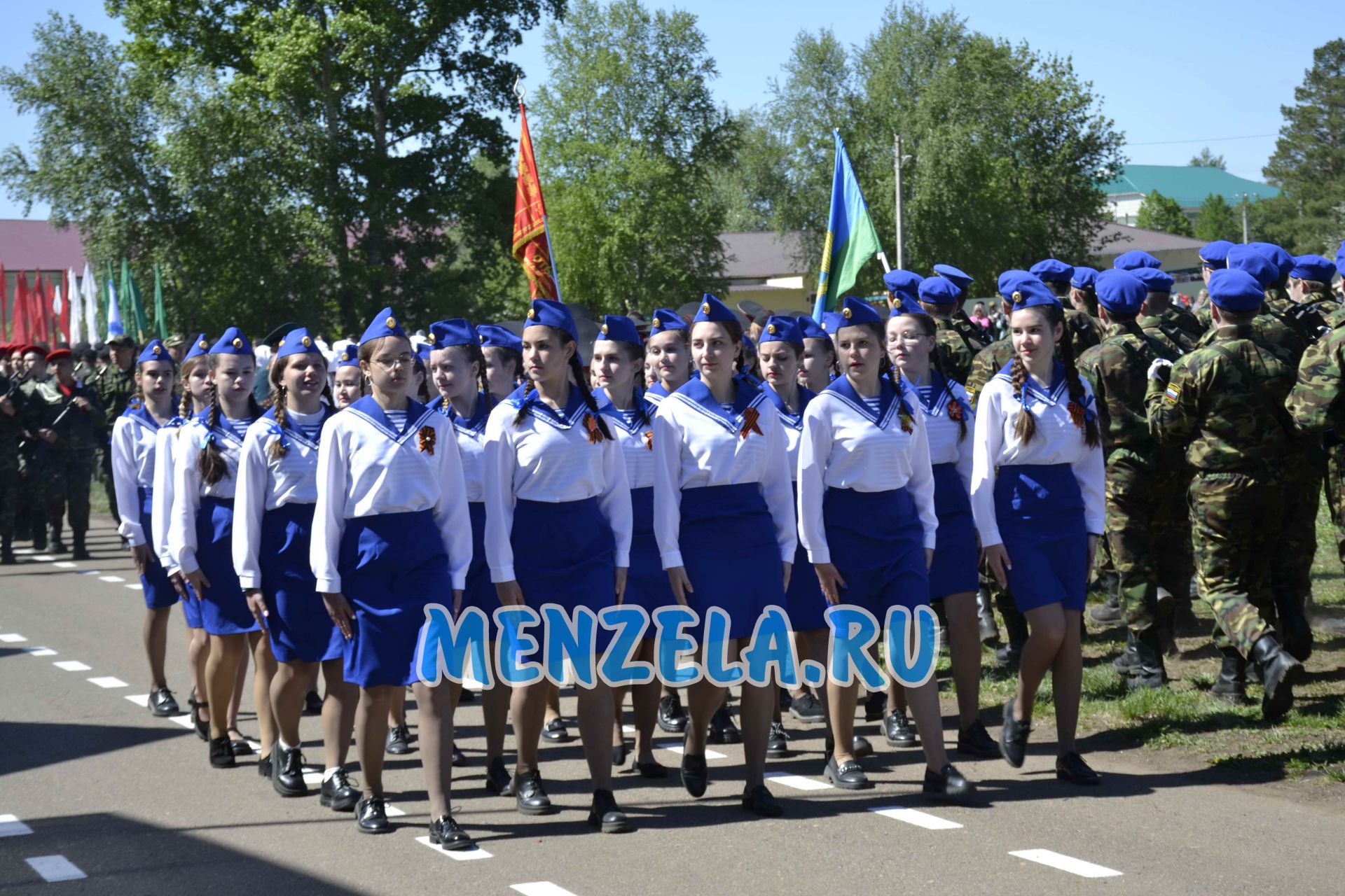 Смотр строевой подготовки на Параде Победы в Мензелинске