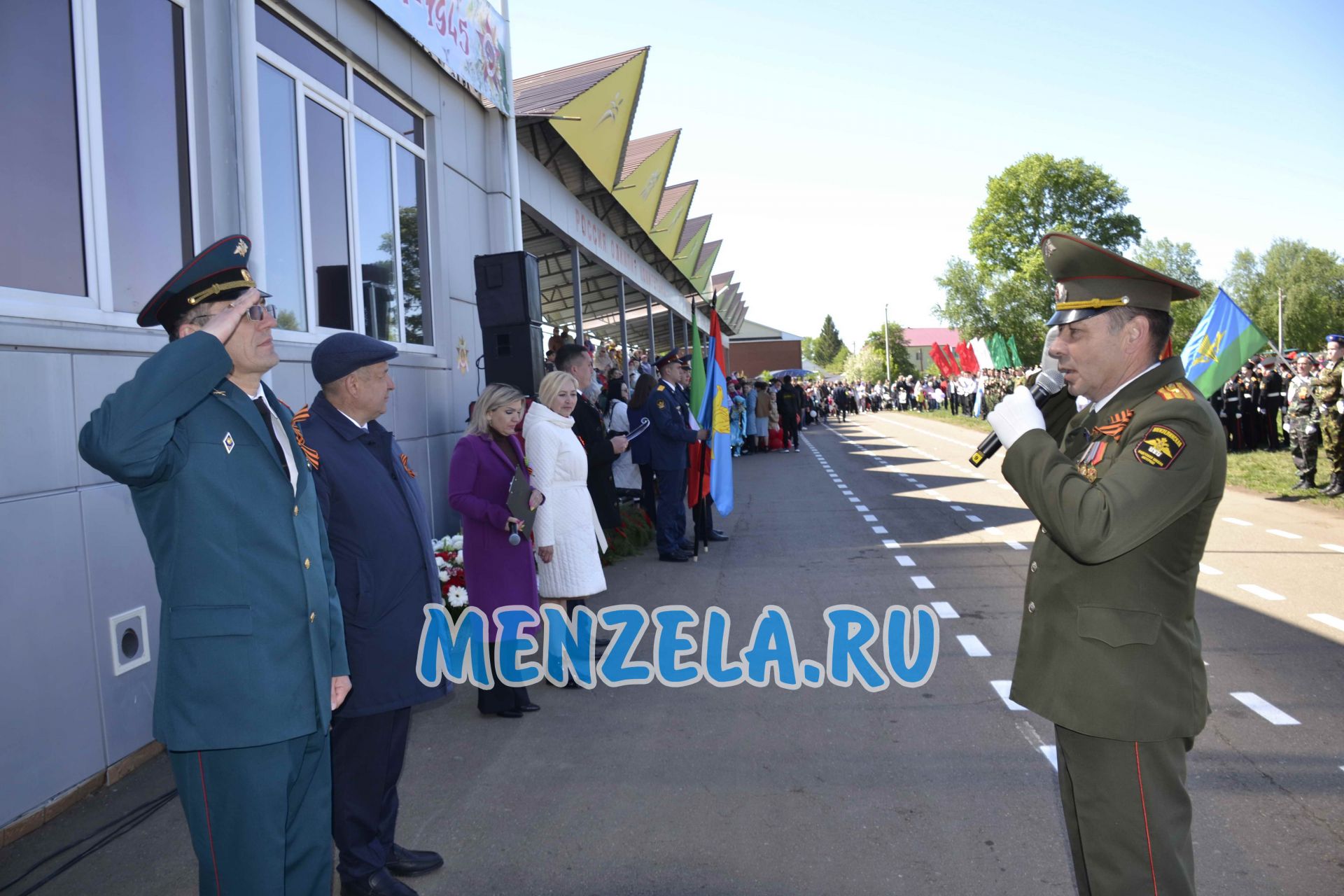 Смотр строевой подготовки на Параде Победы в Мензелинске