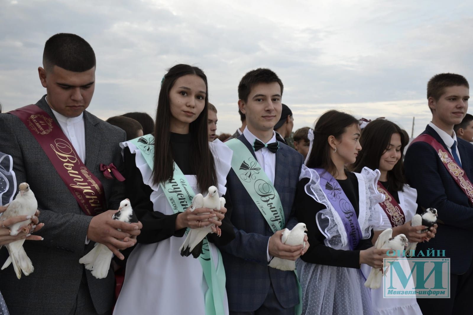 Фотогалерея с Дня выпускника и Дня молодёжи