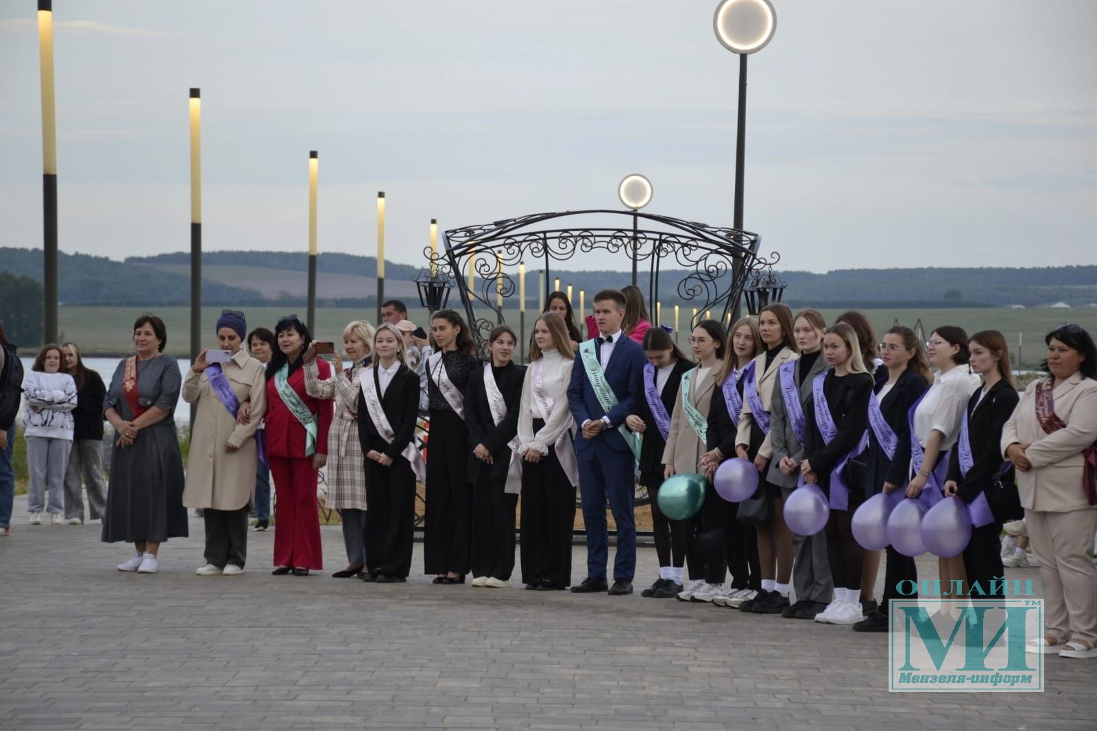 Фотогалерея с Дня выпускника и Дня молодёжи