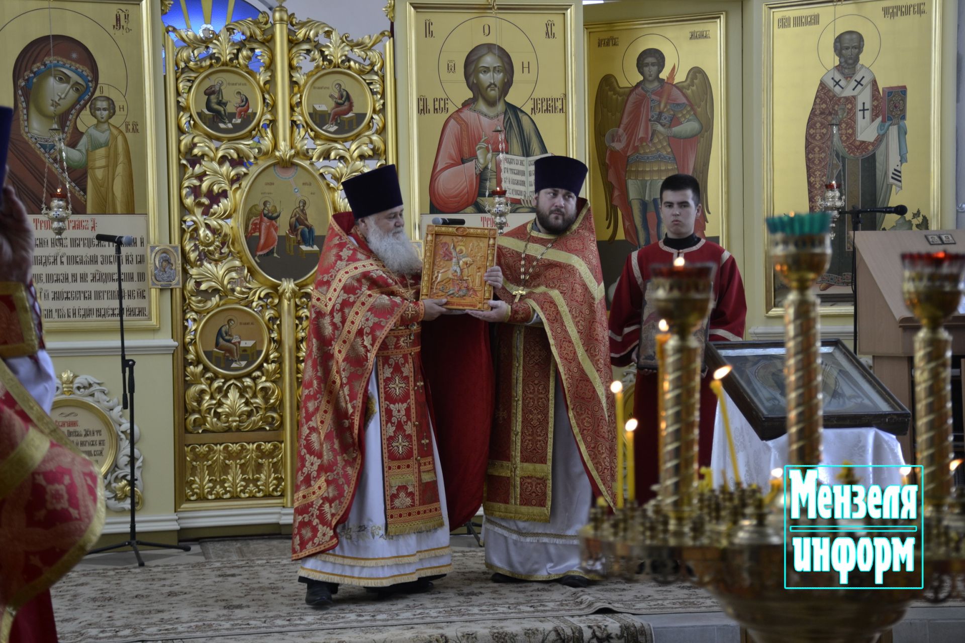 В день памяти преподобномученицы Маргариты в Мензелинске прошли праздничное богослужение и крестный ход