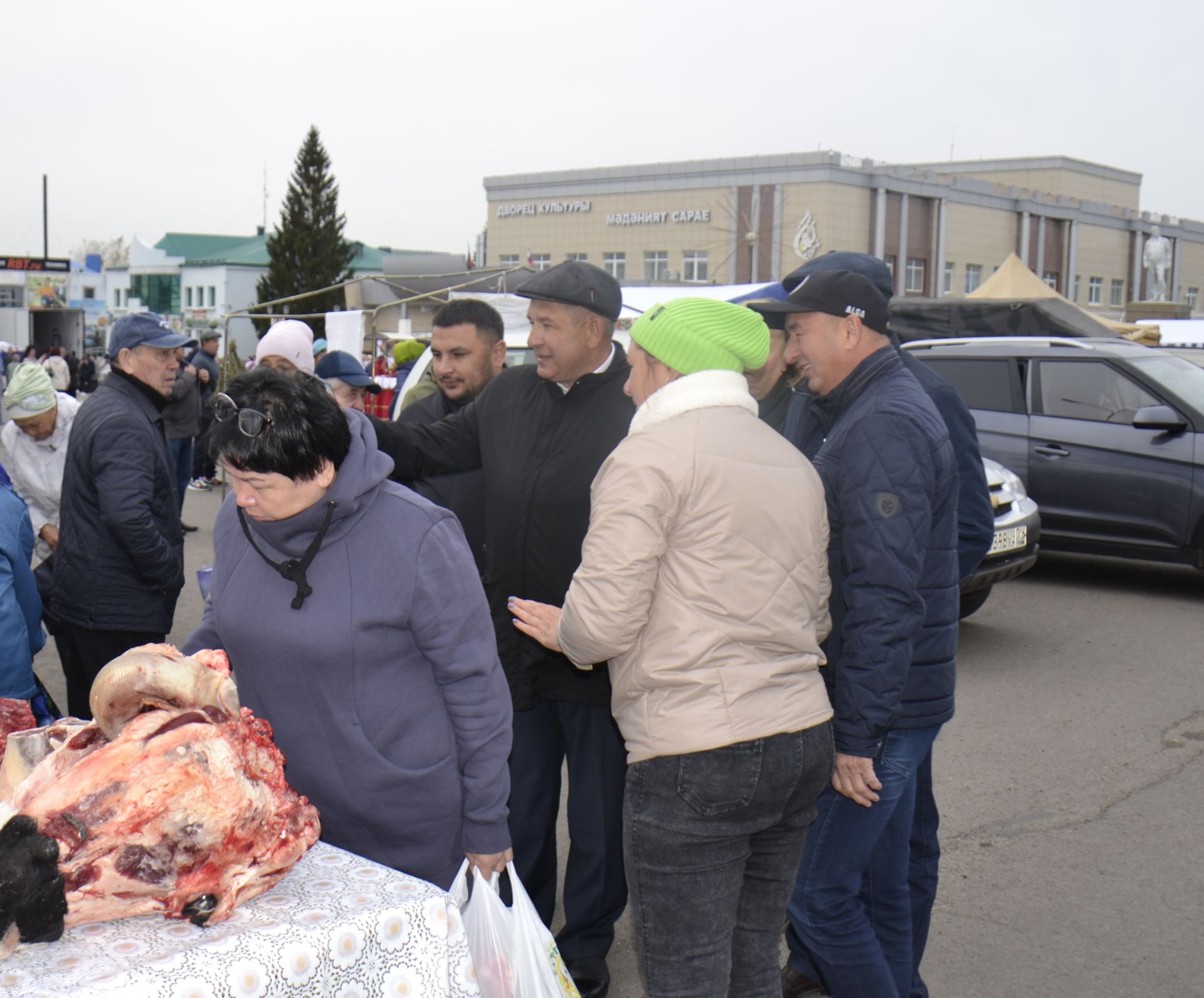 Мгновения ярмарки в Мензелинске