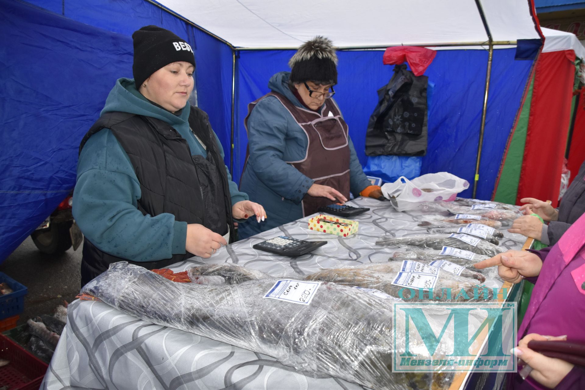 Мгновения праздничной ярмарки в Мензелинске