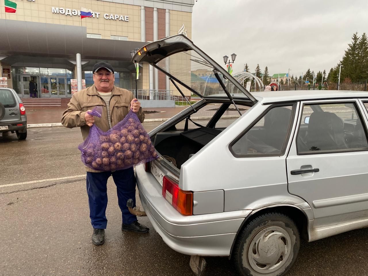 Мгновения праздничной ярмарки в Мензелинске